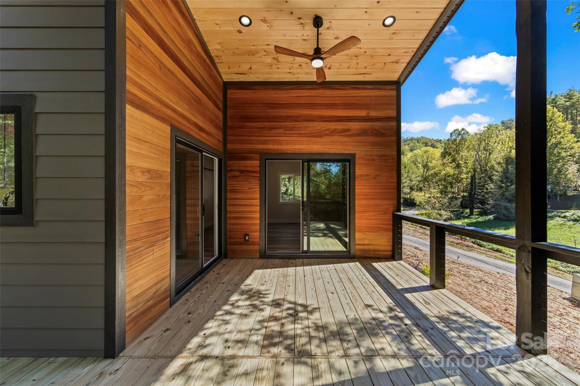71 Mountain Trace Point - Photo 25