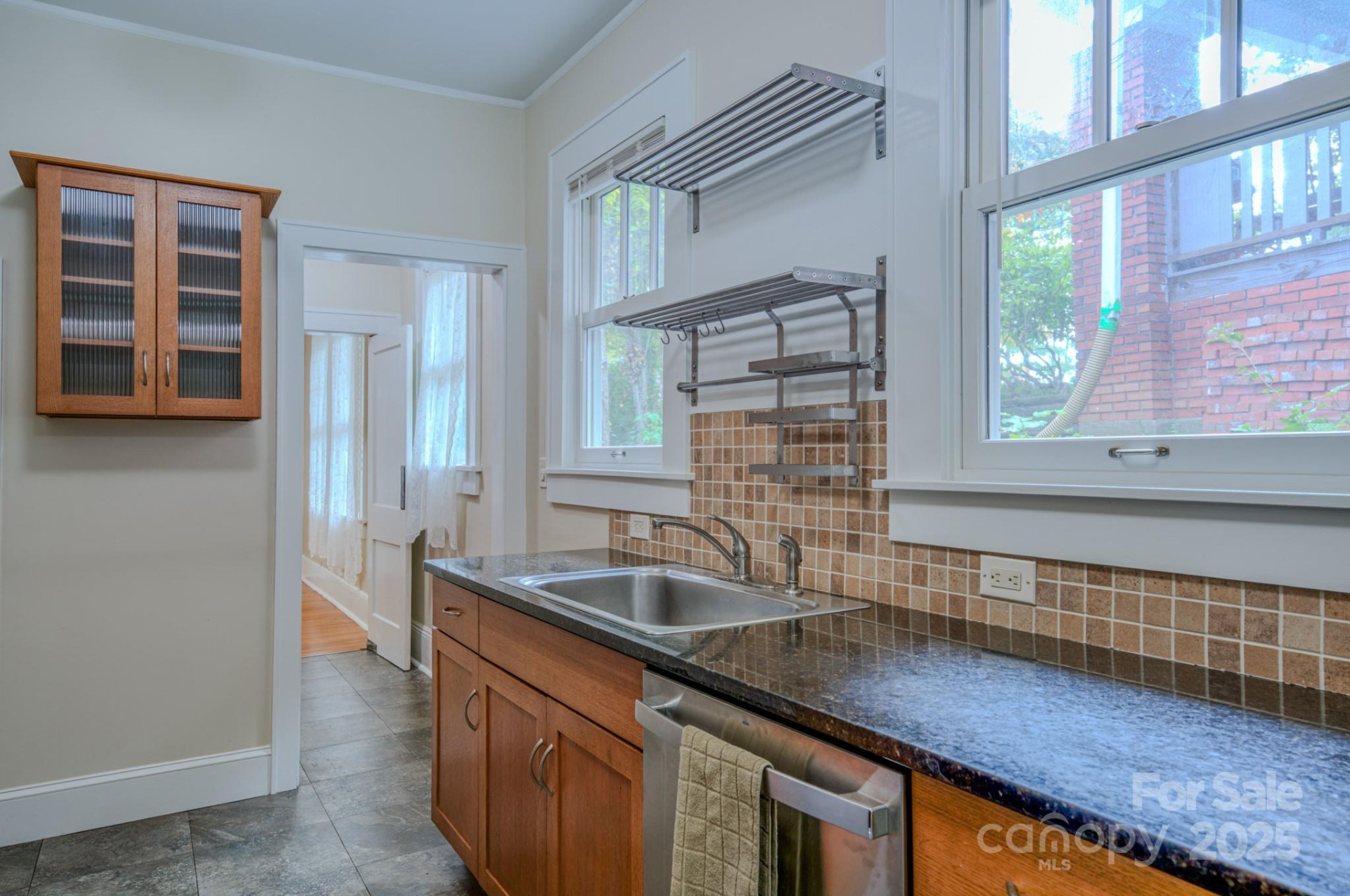 5 Camden Avenue - Photo 15