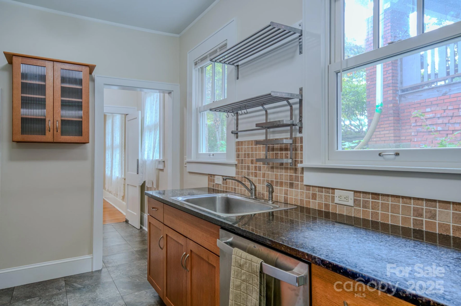 5 Camden Avenue - Photo 15