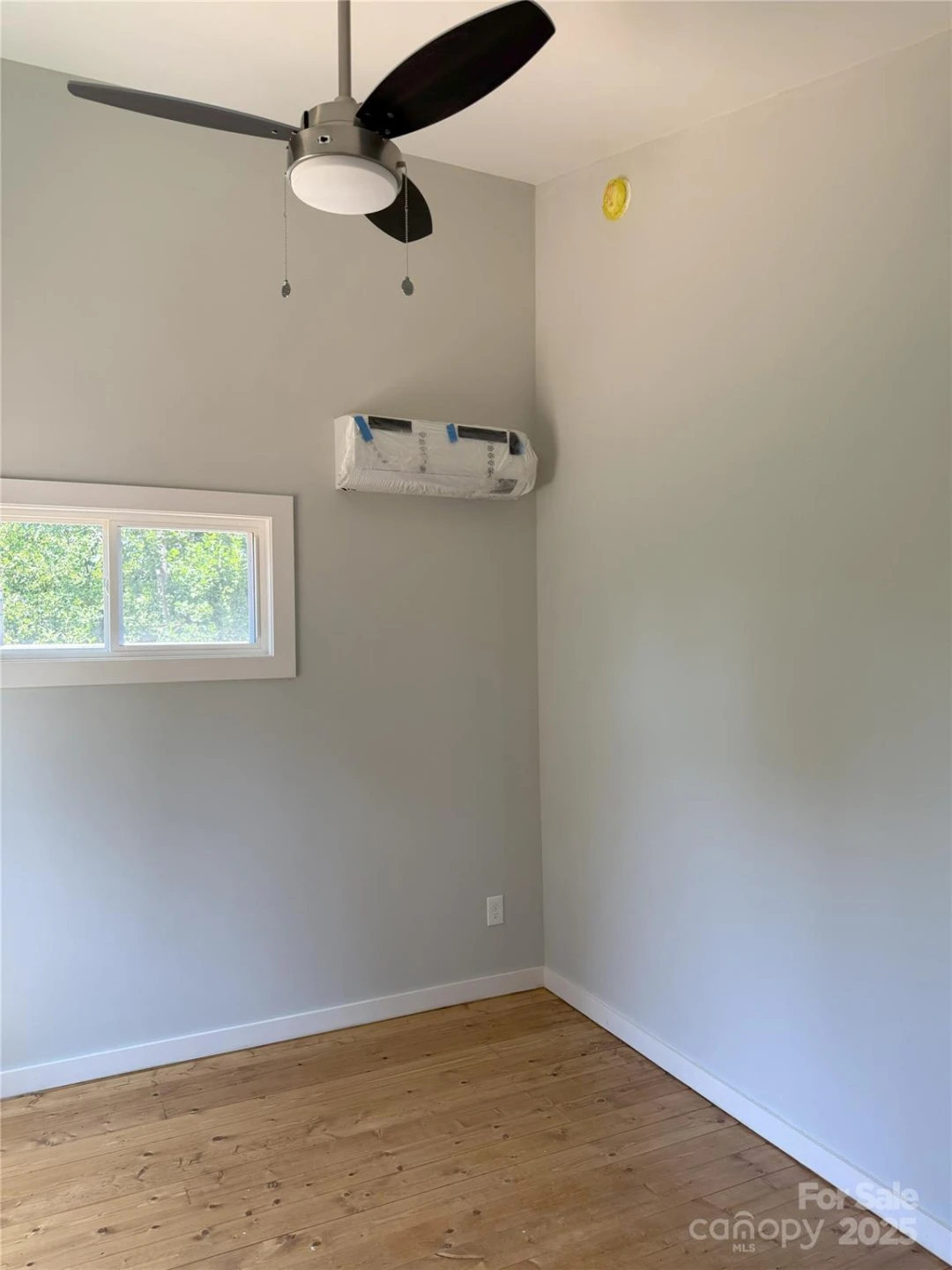 1 Freeport Lane - Photo 2
