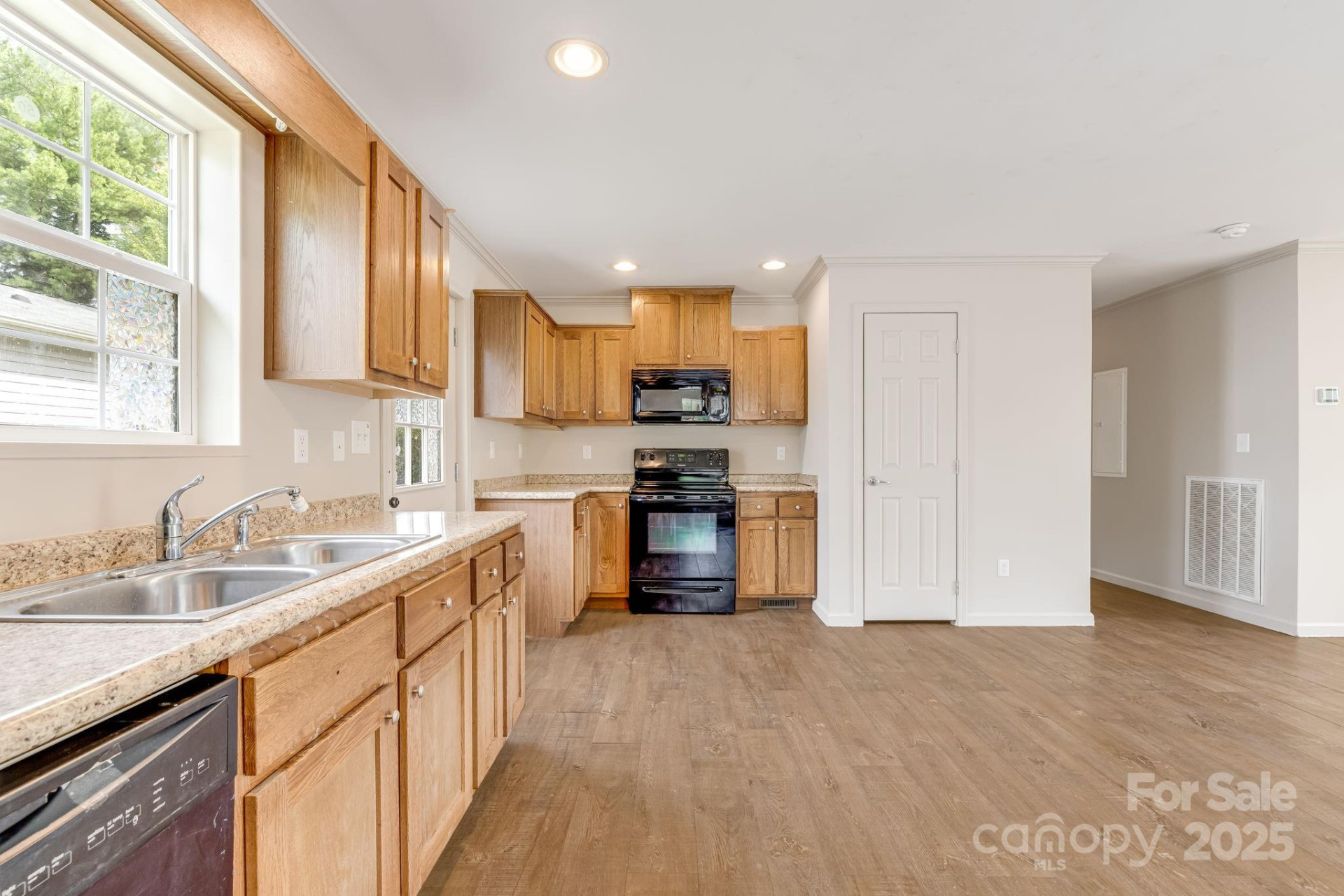 6 Deaver Park Circle - Photo 4