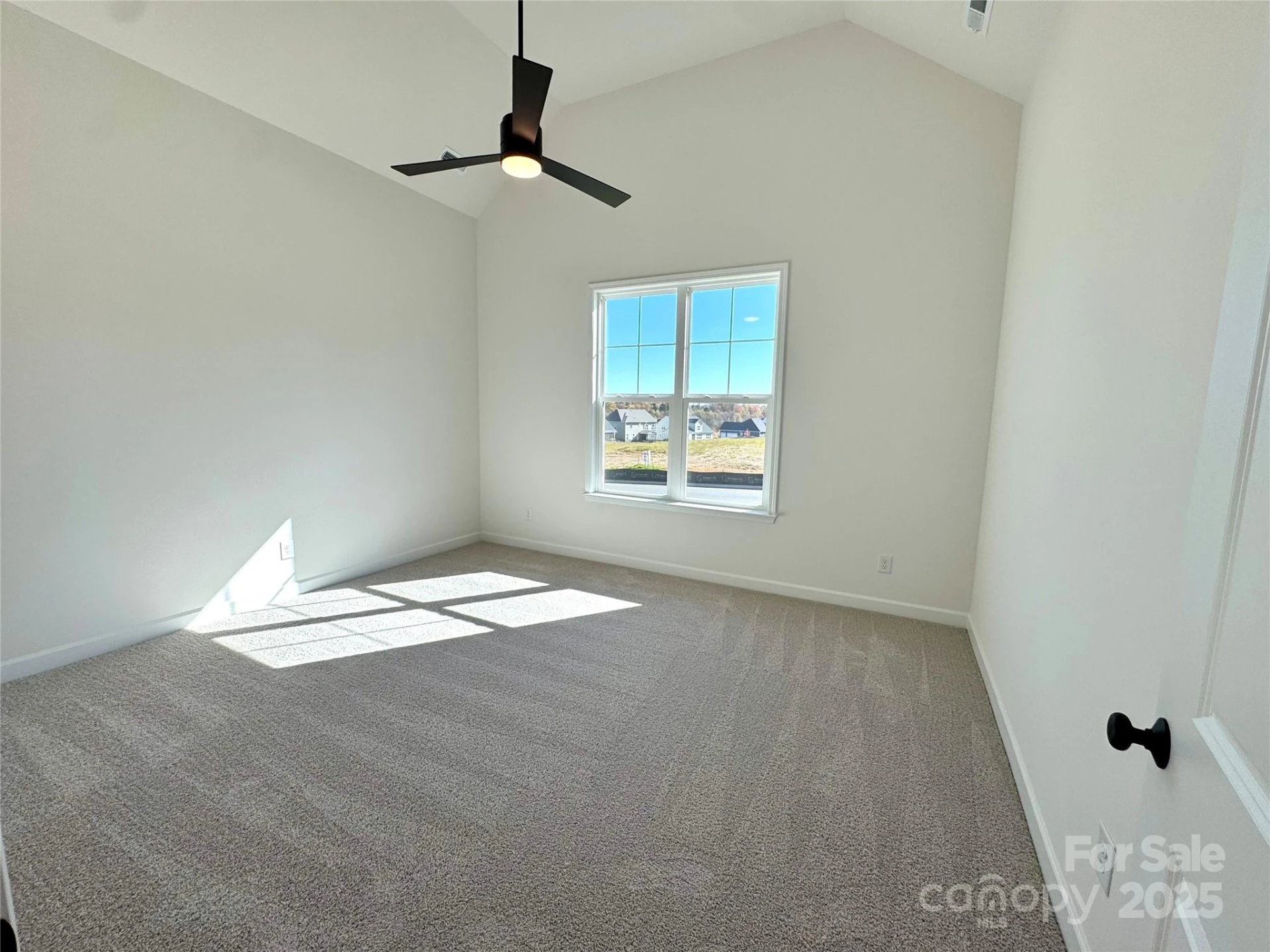 2574 Red Hill Street - Photo 16