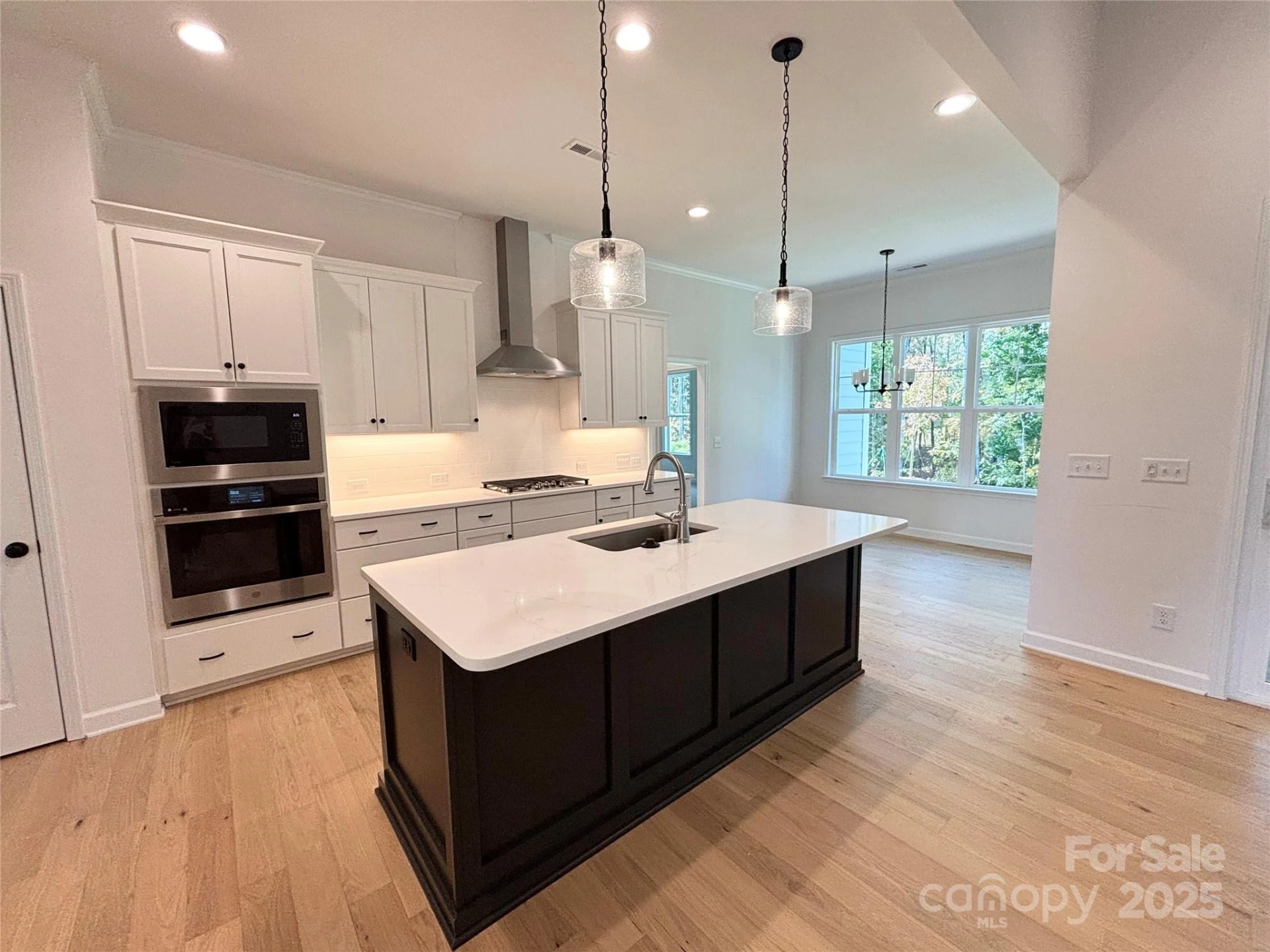 2574 Red Hill Street - Photo 7