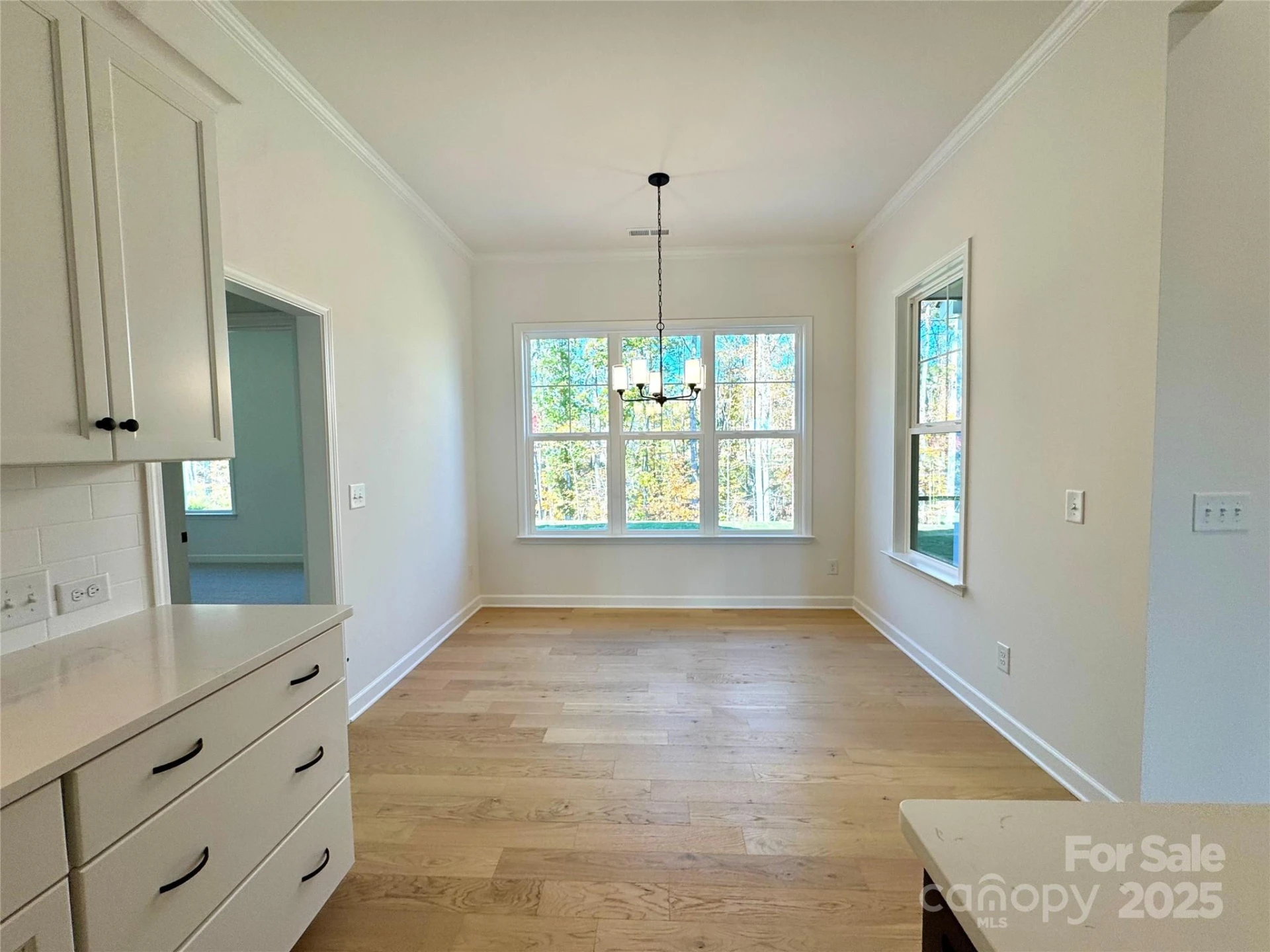 2574 Red Hill Street - Photo 9