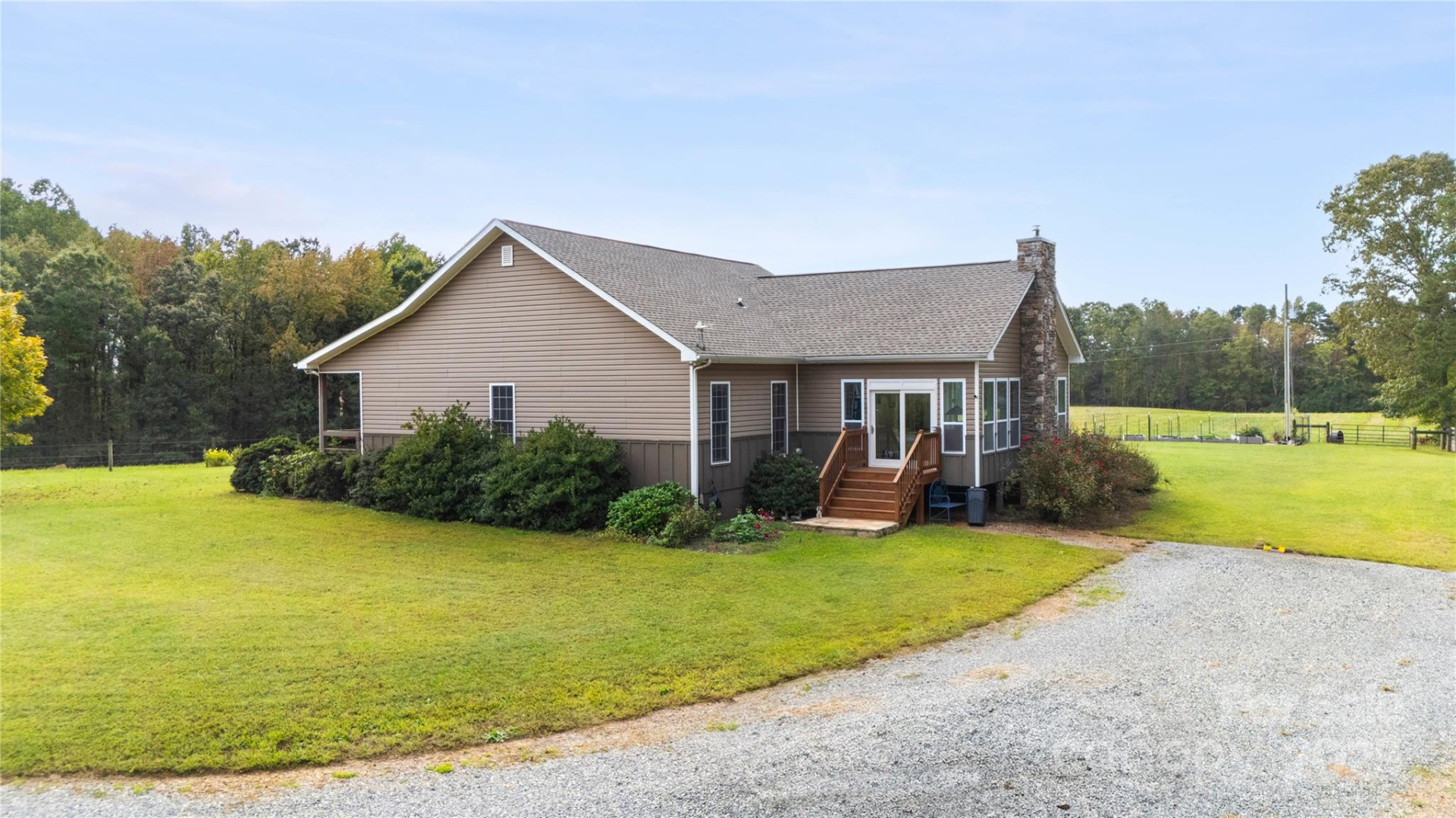 660 Scoggins Road - Photo 5