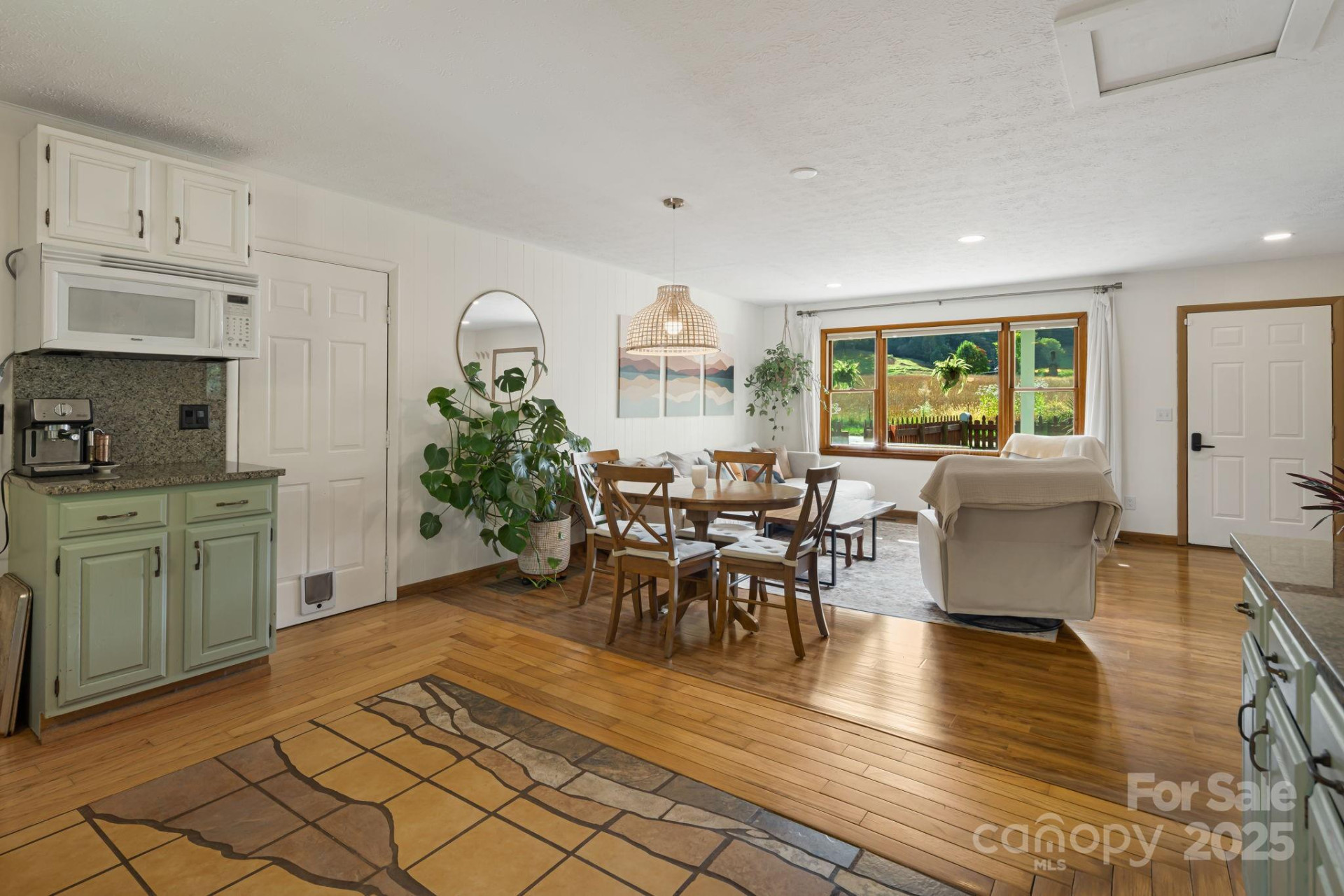 25 Pinewood Drive - Photo 8