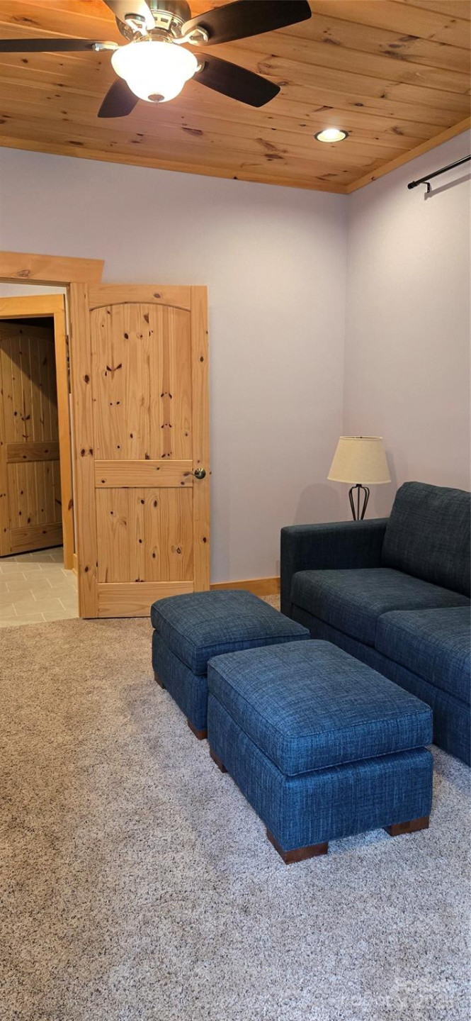 280 Hidden Lake Parkway - Photo 31