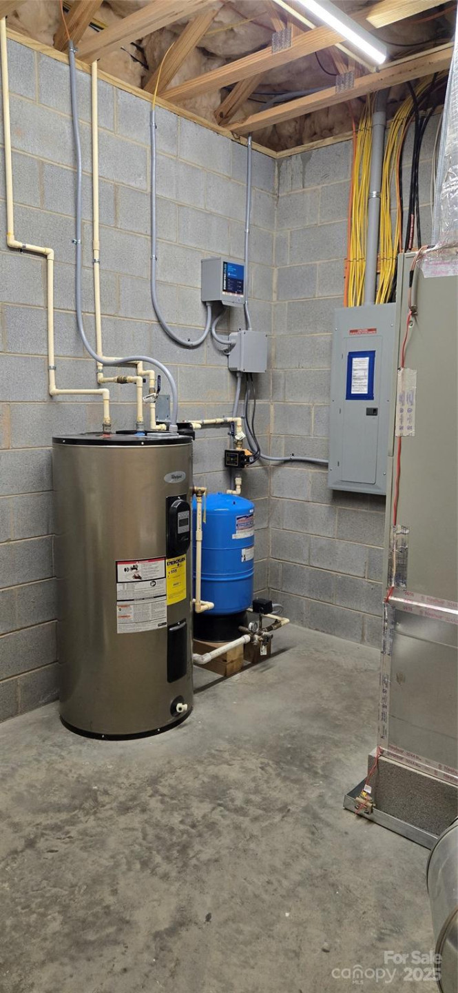 280 Hidden Lake Parkway - Photo 34