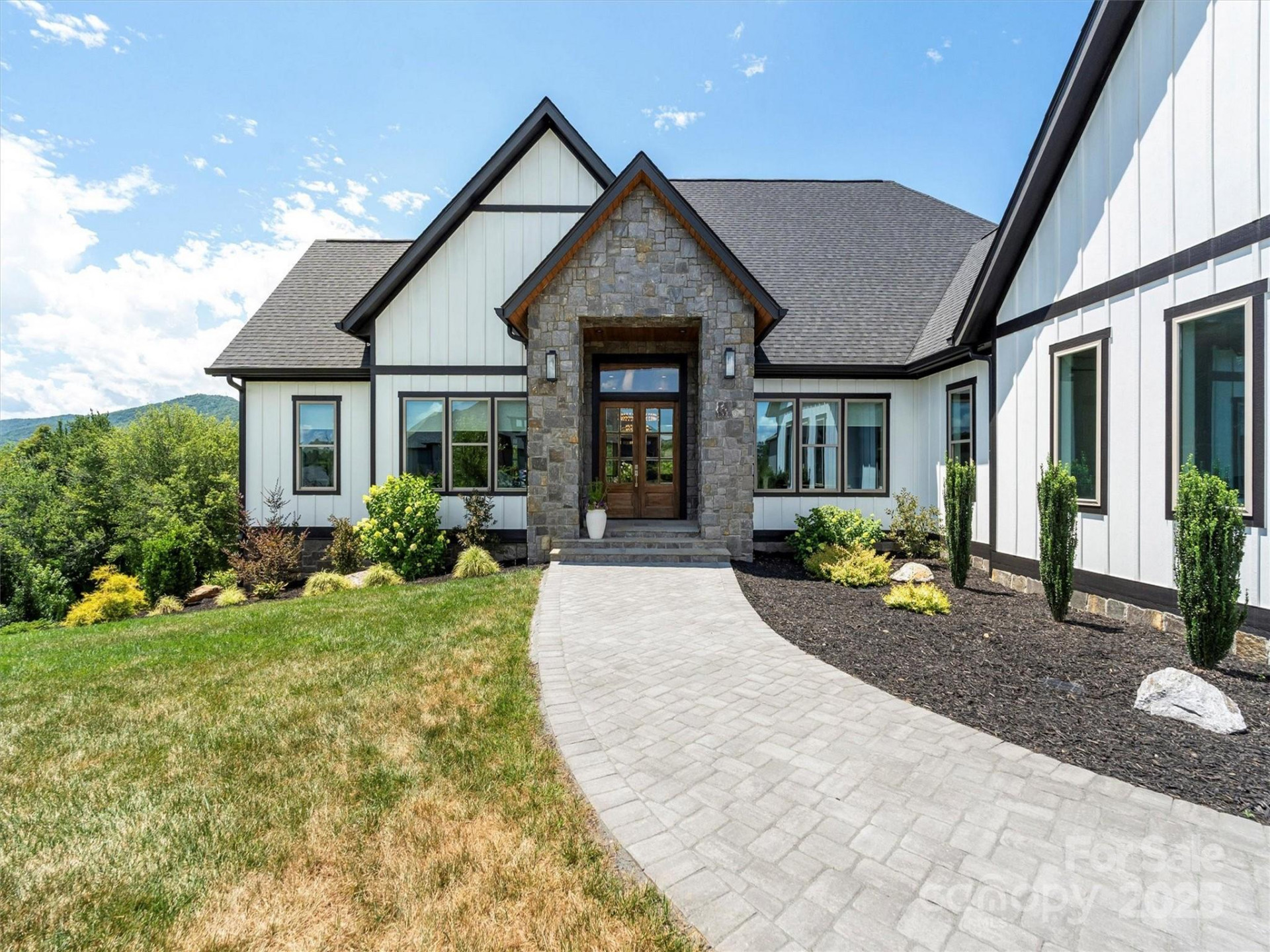 465 Daniel Circle Drive - Photo 4