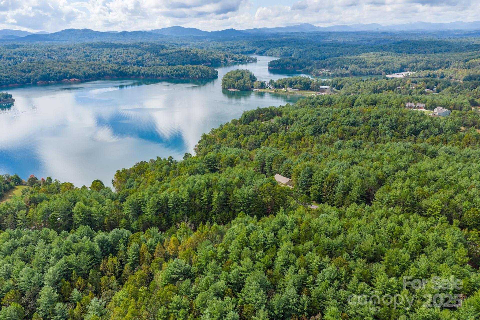 913 Bear Cliff Drive #24 - Photo 2