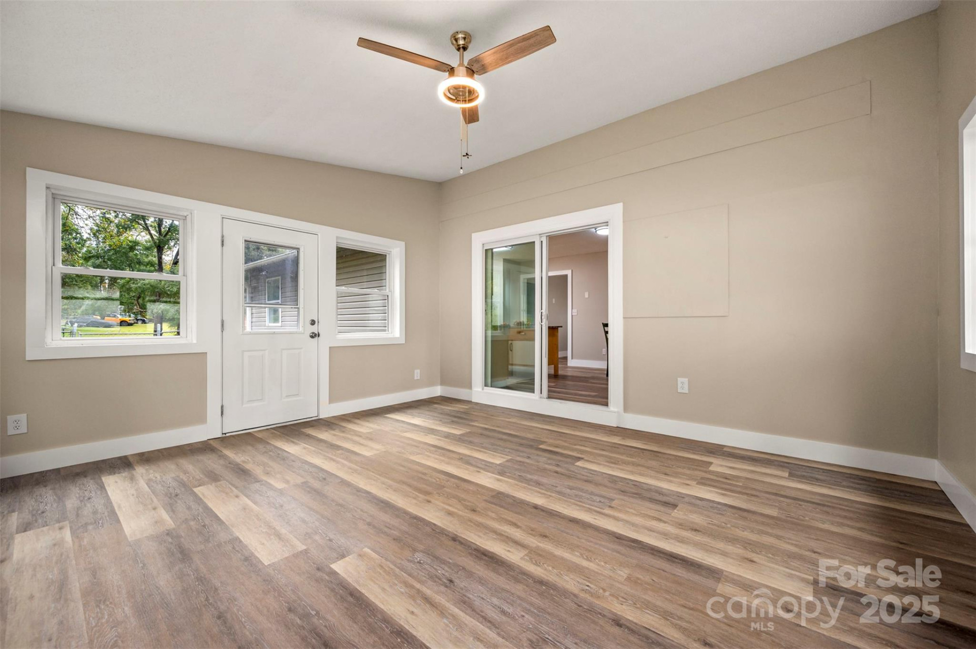 569 Lanning Road - Photo 11