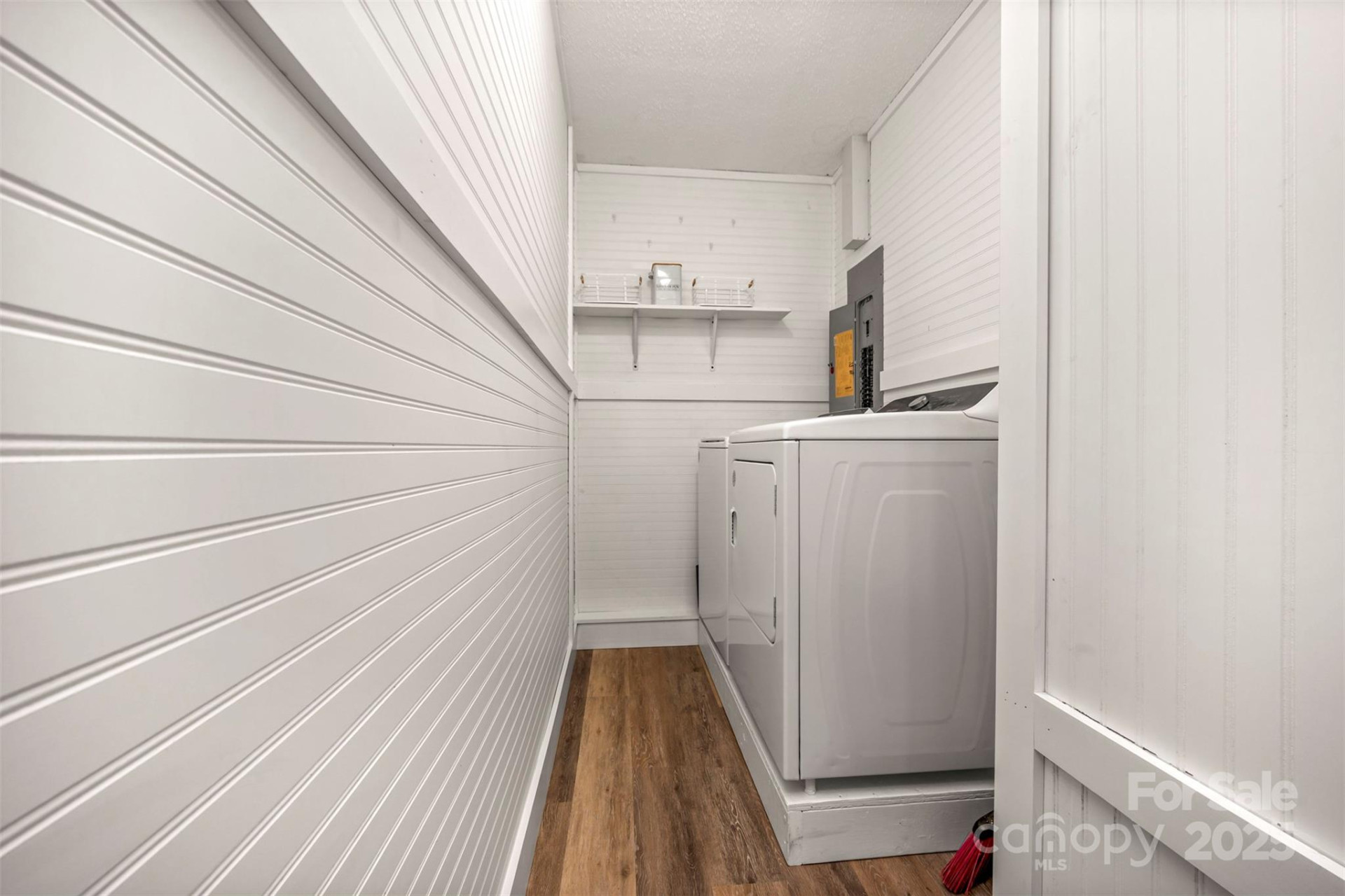 569 Lanning Road - Photo 12