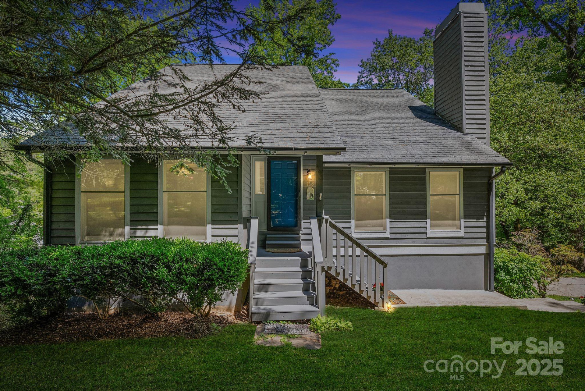 168 Scarlet Drive - Photo 3