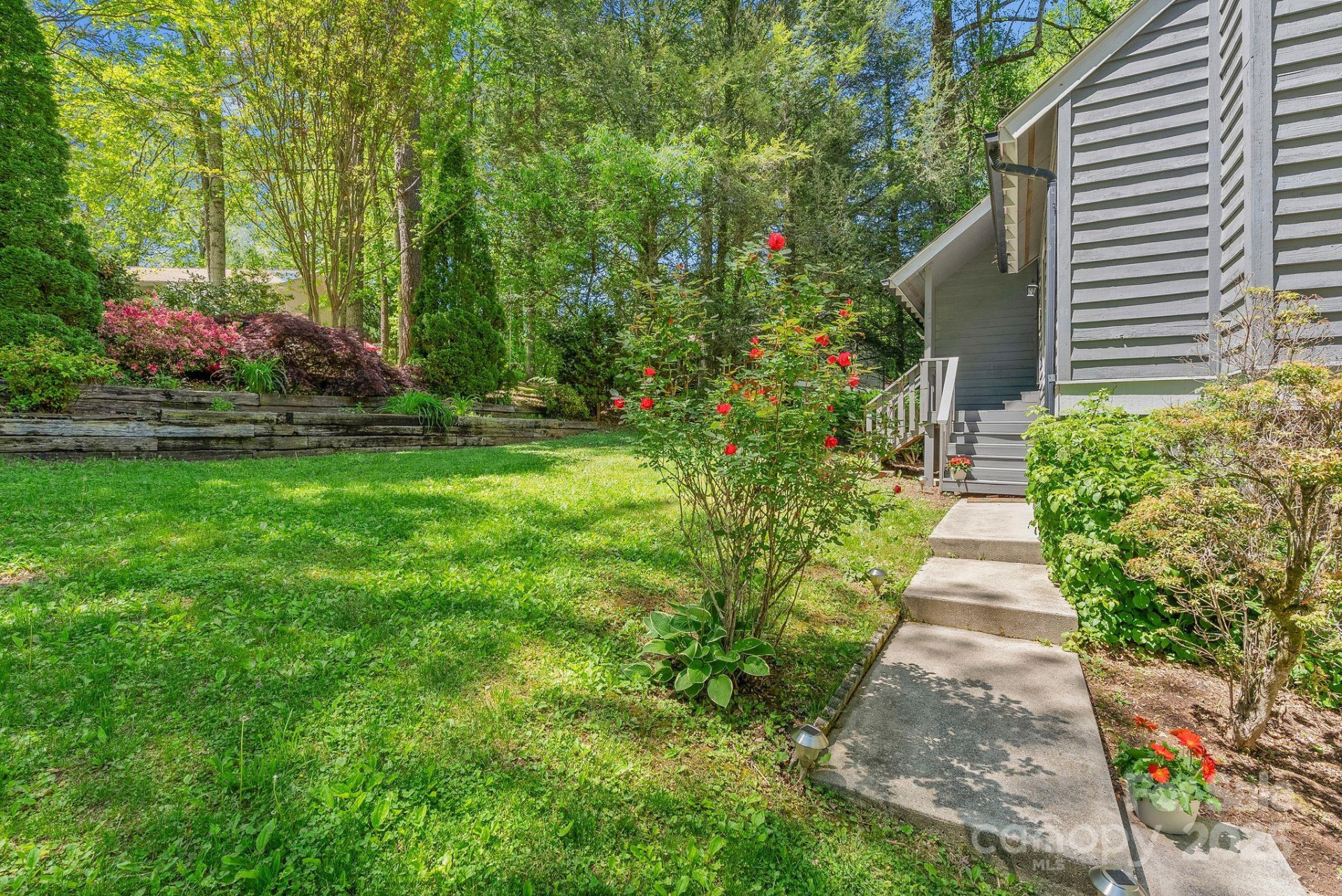 168 Scarlet Drive - Photo 36