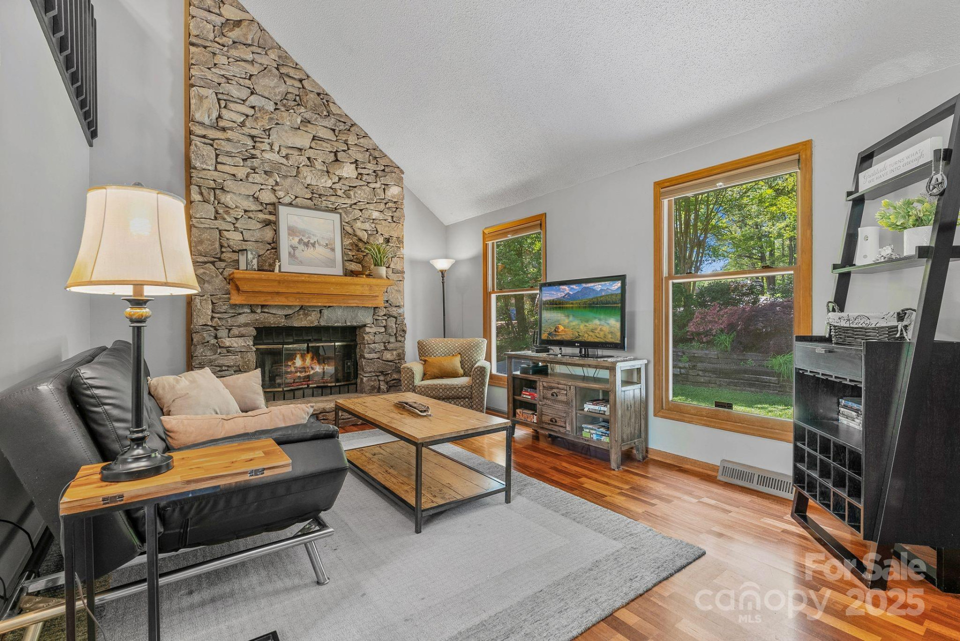 168 Scarlet Drive - Photo 6