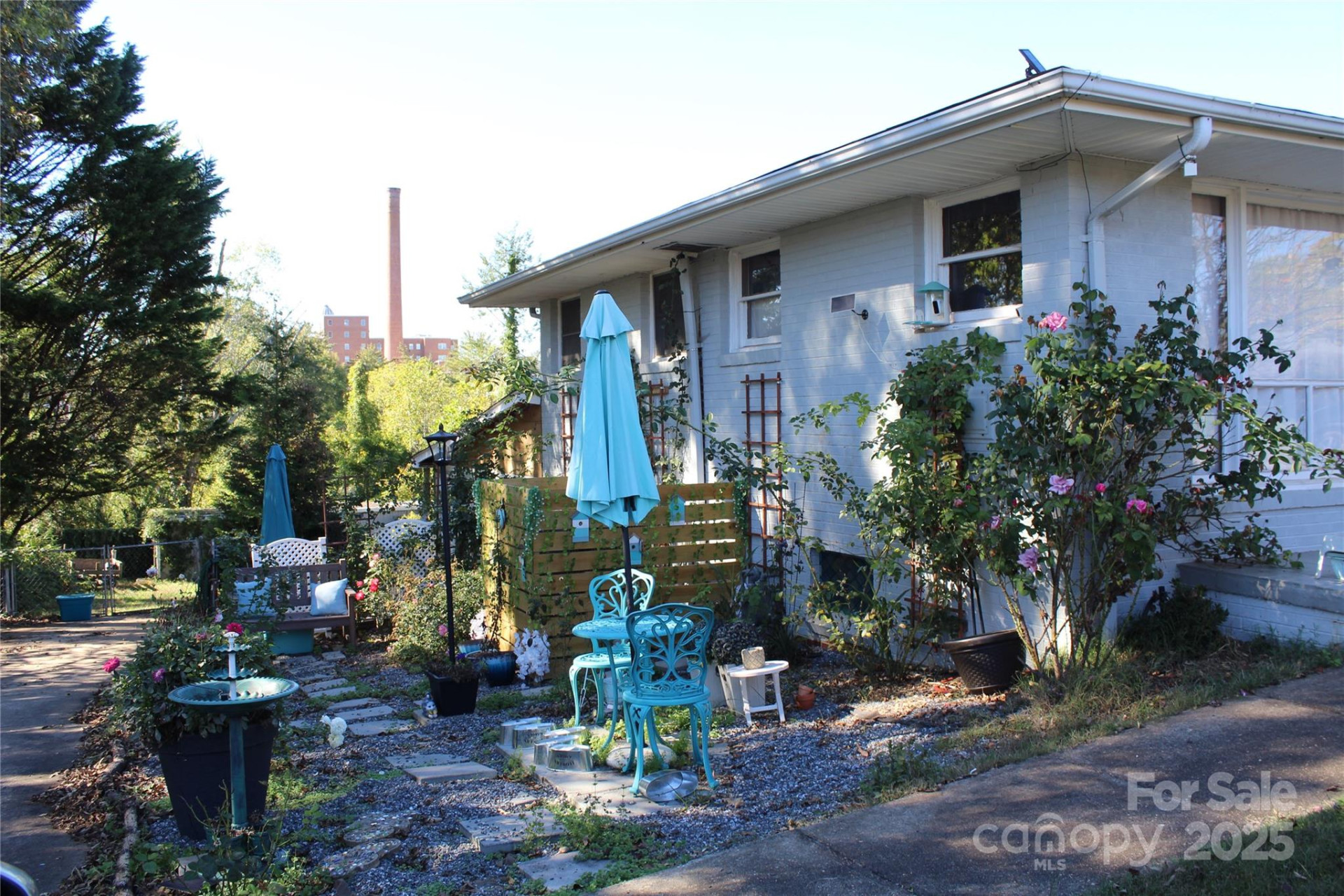 107 Matthews Street - Photo 28