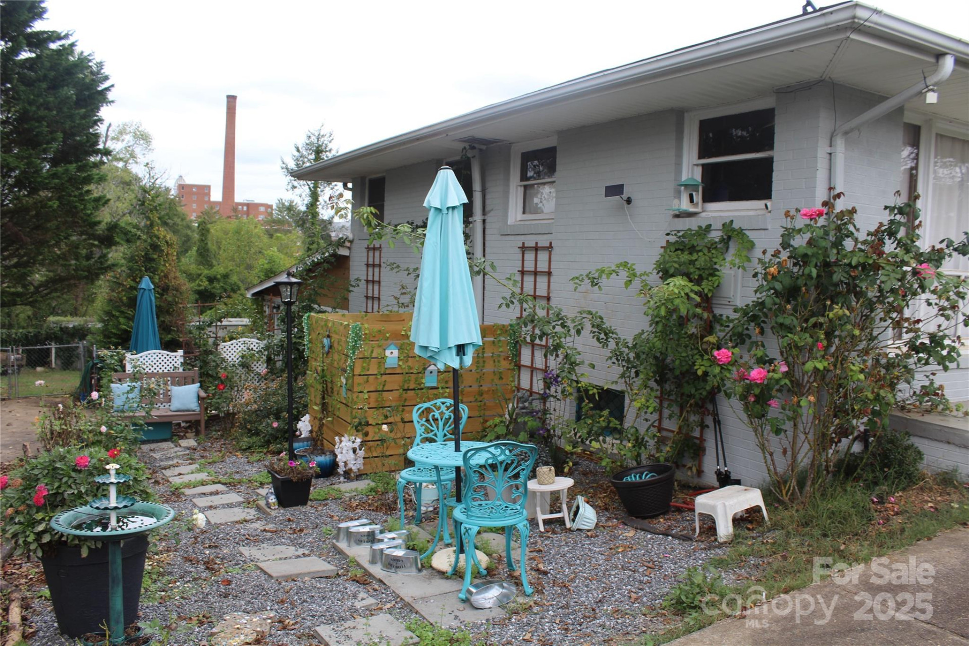 107 Matthews Street - Photo 4