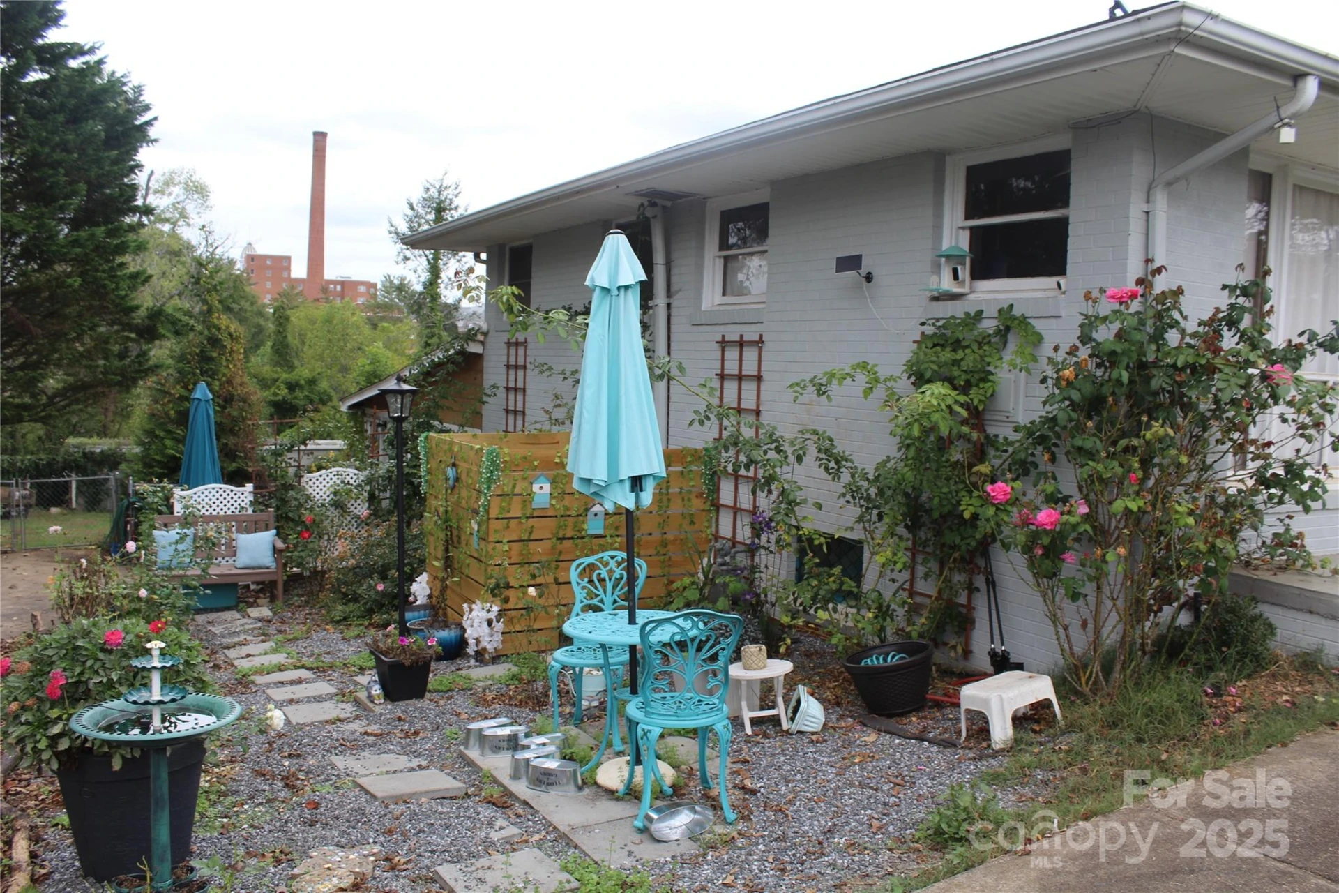 107 Matthews Street - Photo 4