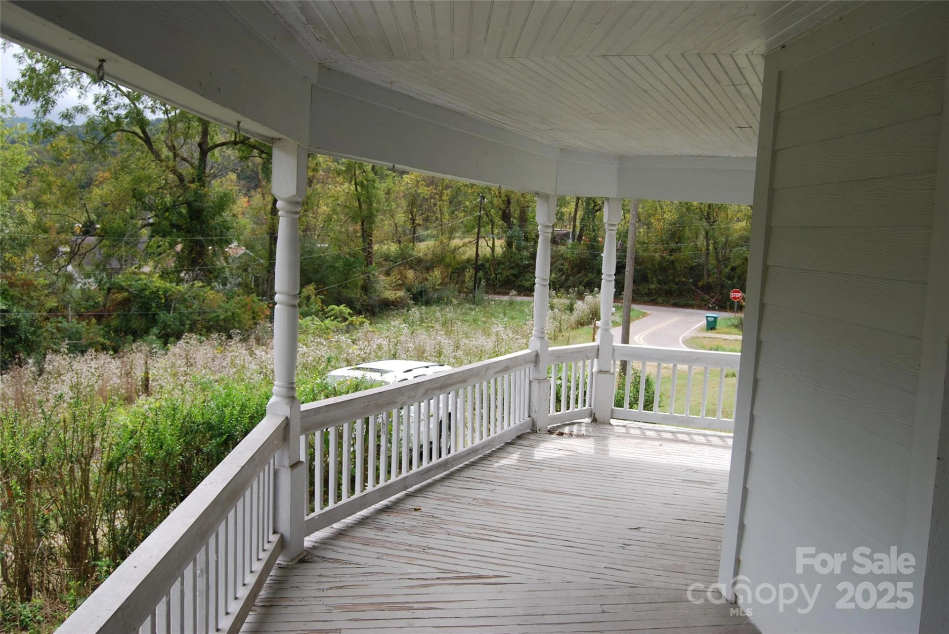 7 Noble Road - Photo 16