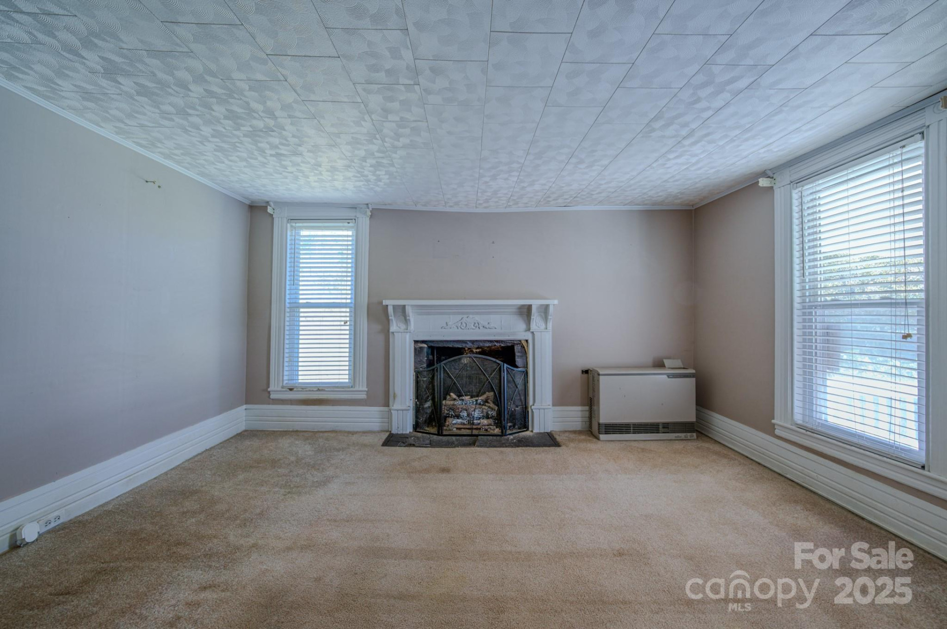 7 Noble Road - Photo 34