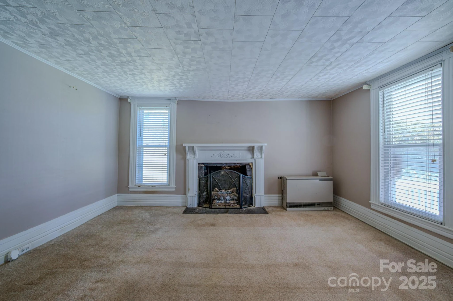 7 Noble Road - Photo 34