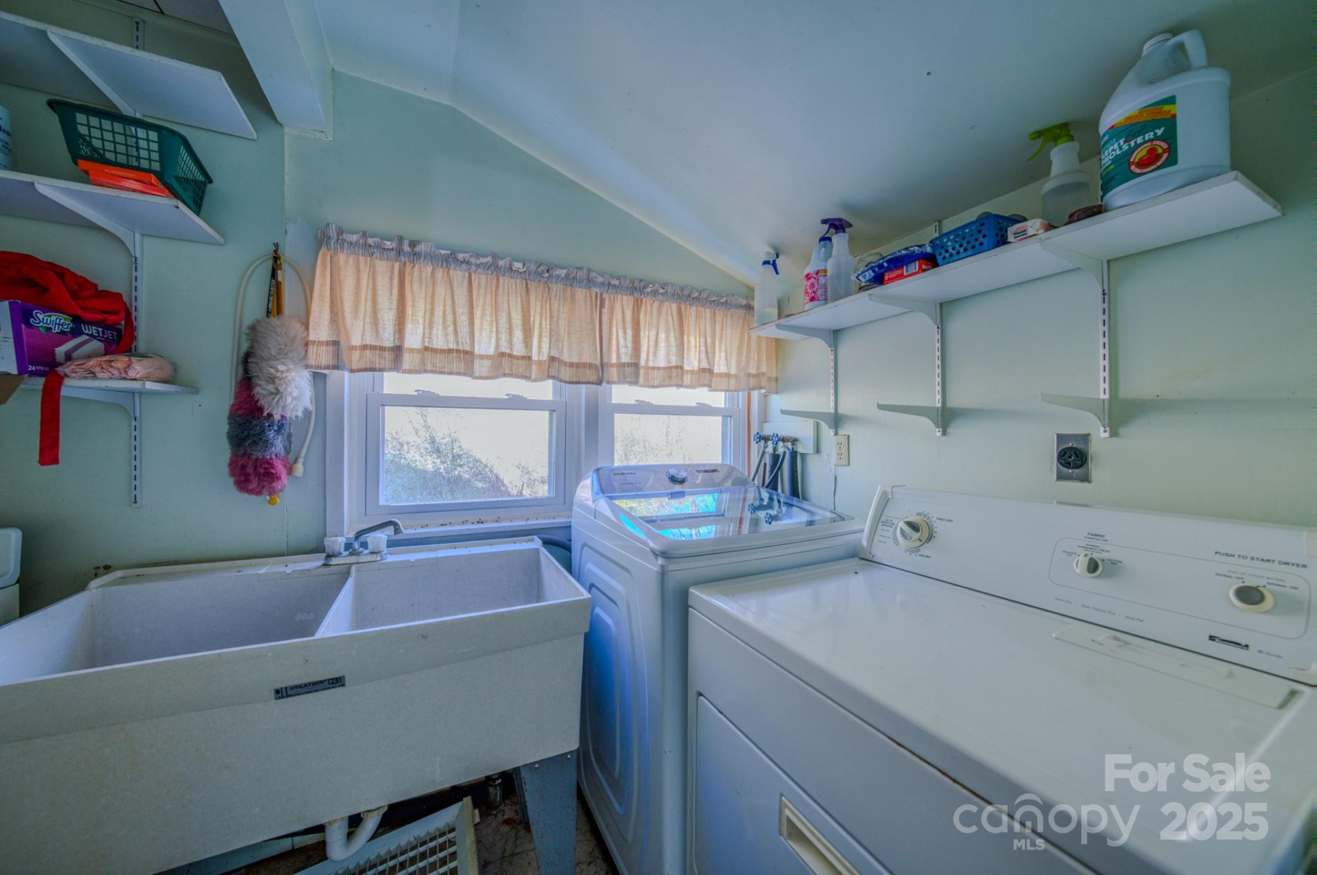 7 Noble Road - Photo 40