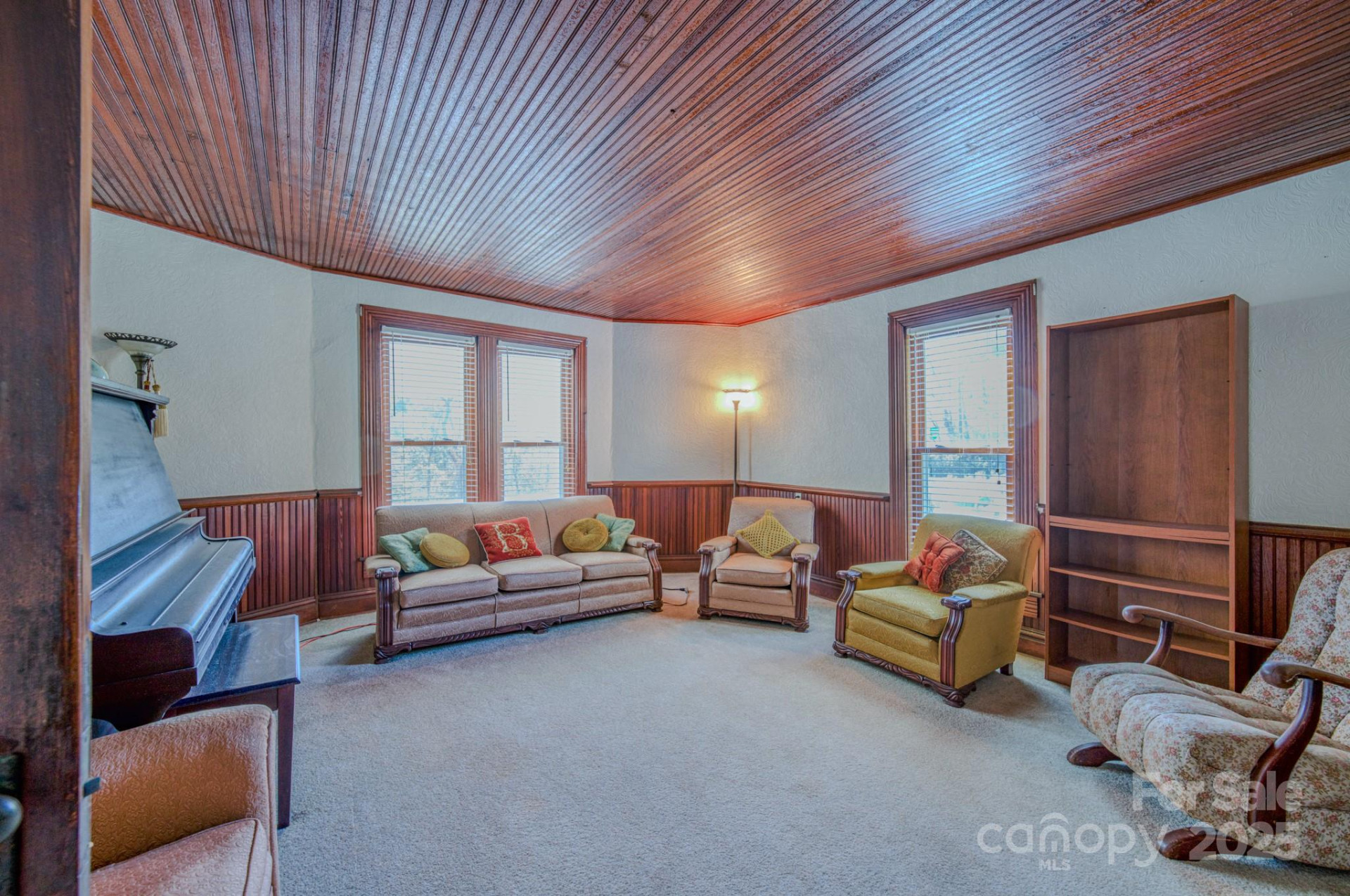 7 Noble Road - Photo 41