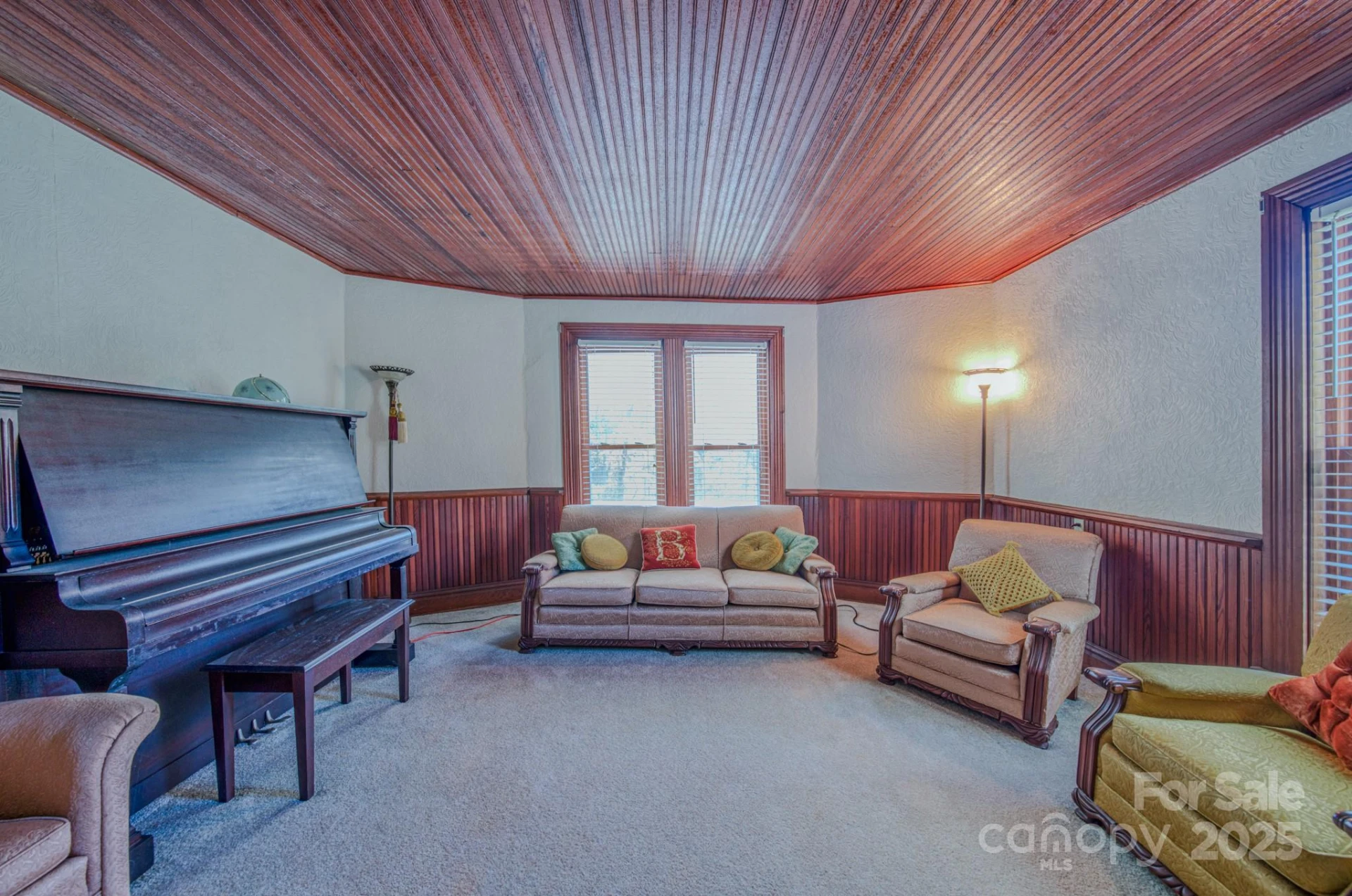 7 Noble Road - Photo 42