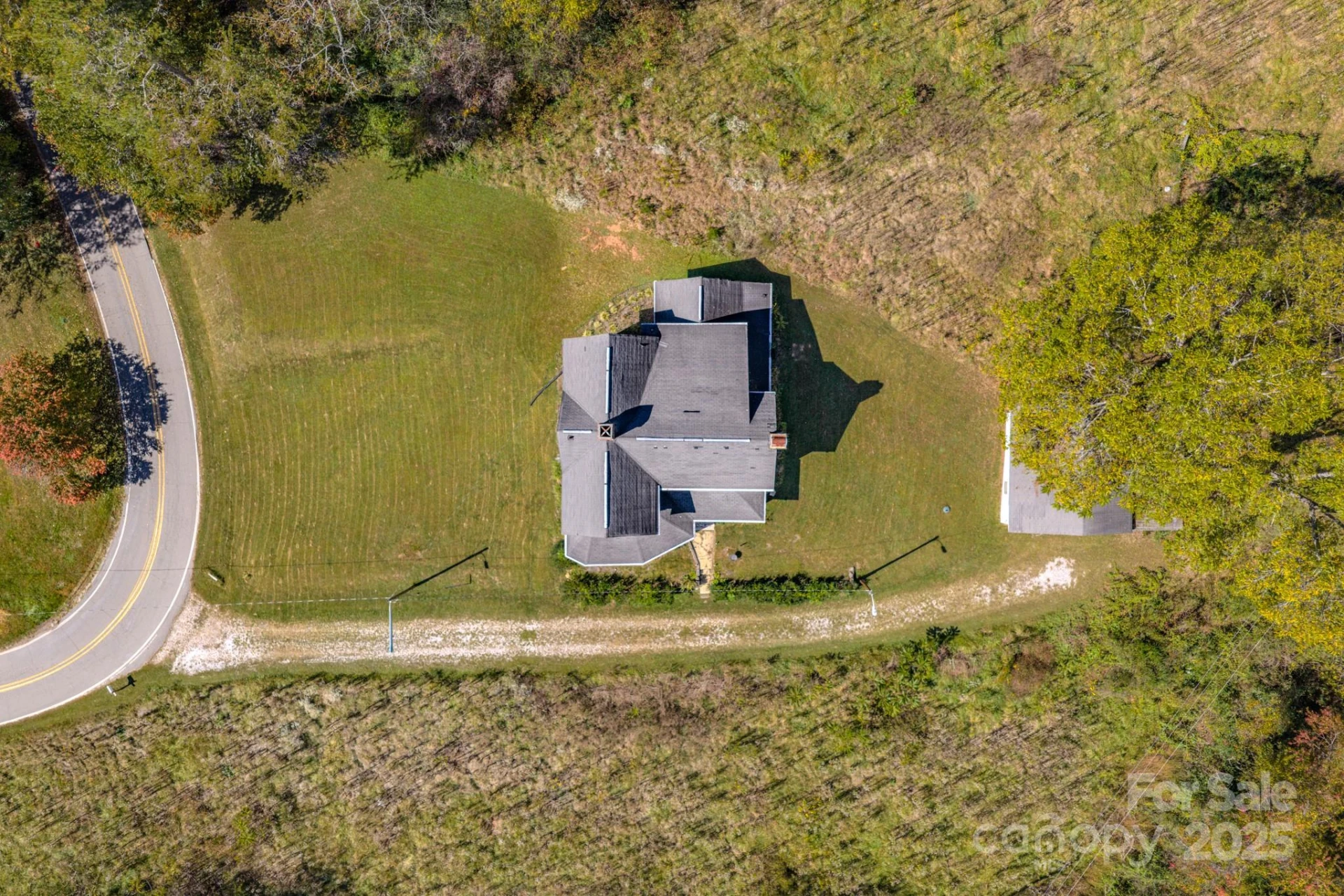 7 Noble Road - Photo 10