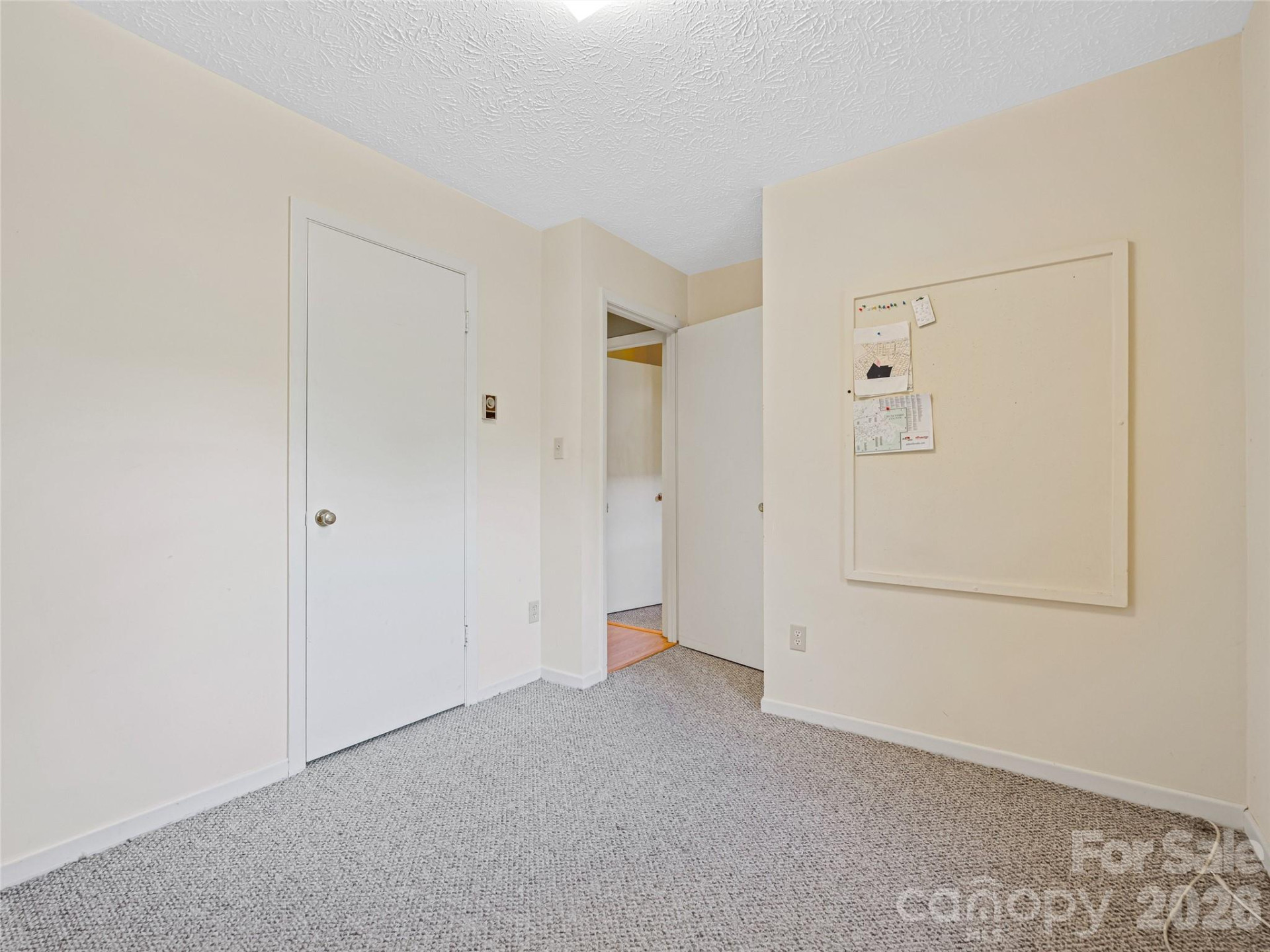 5 West Cove Street - Photo 28