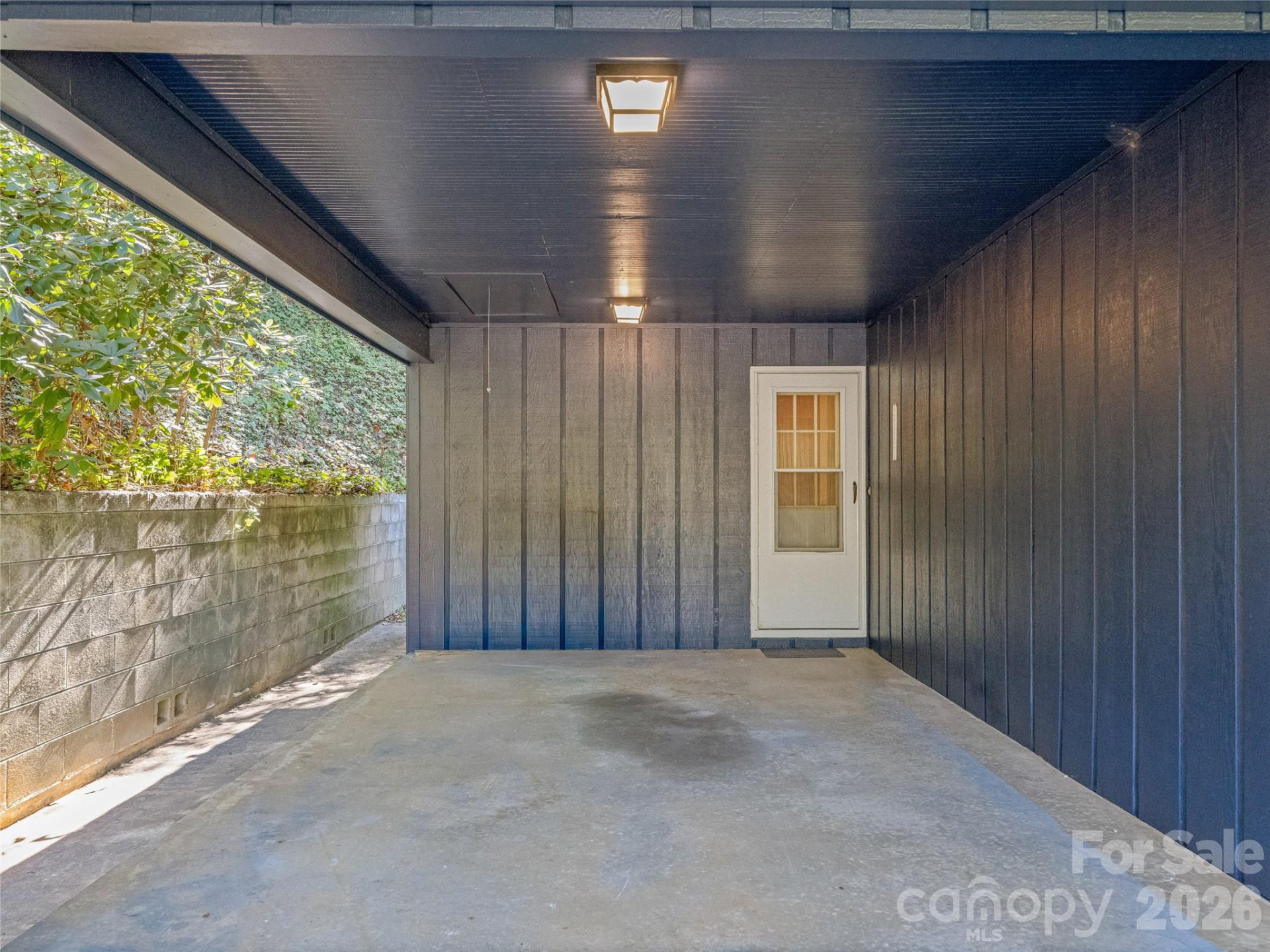 5 West Cove Street - Photo 36