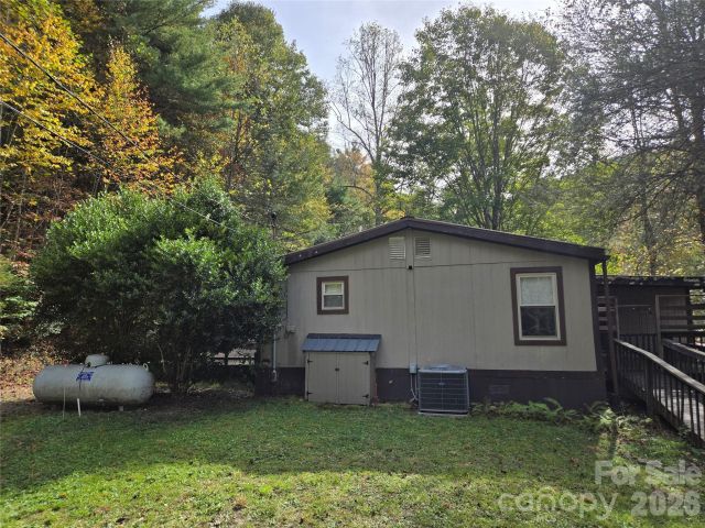 102 Serenity Lane, Clyde, NC, 28721