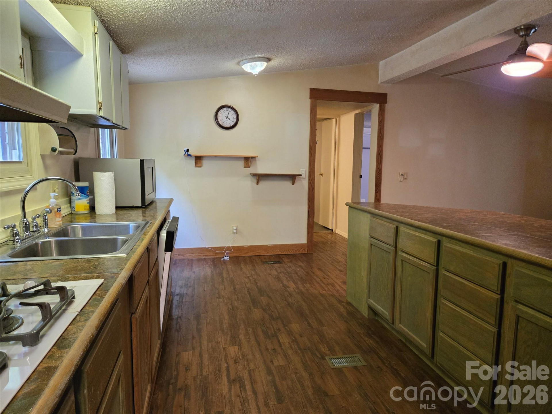 102 Serenity Lane - Photo 15