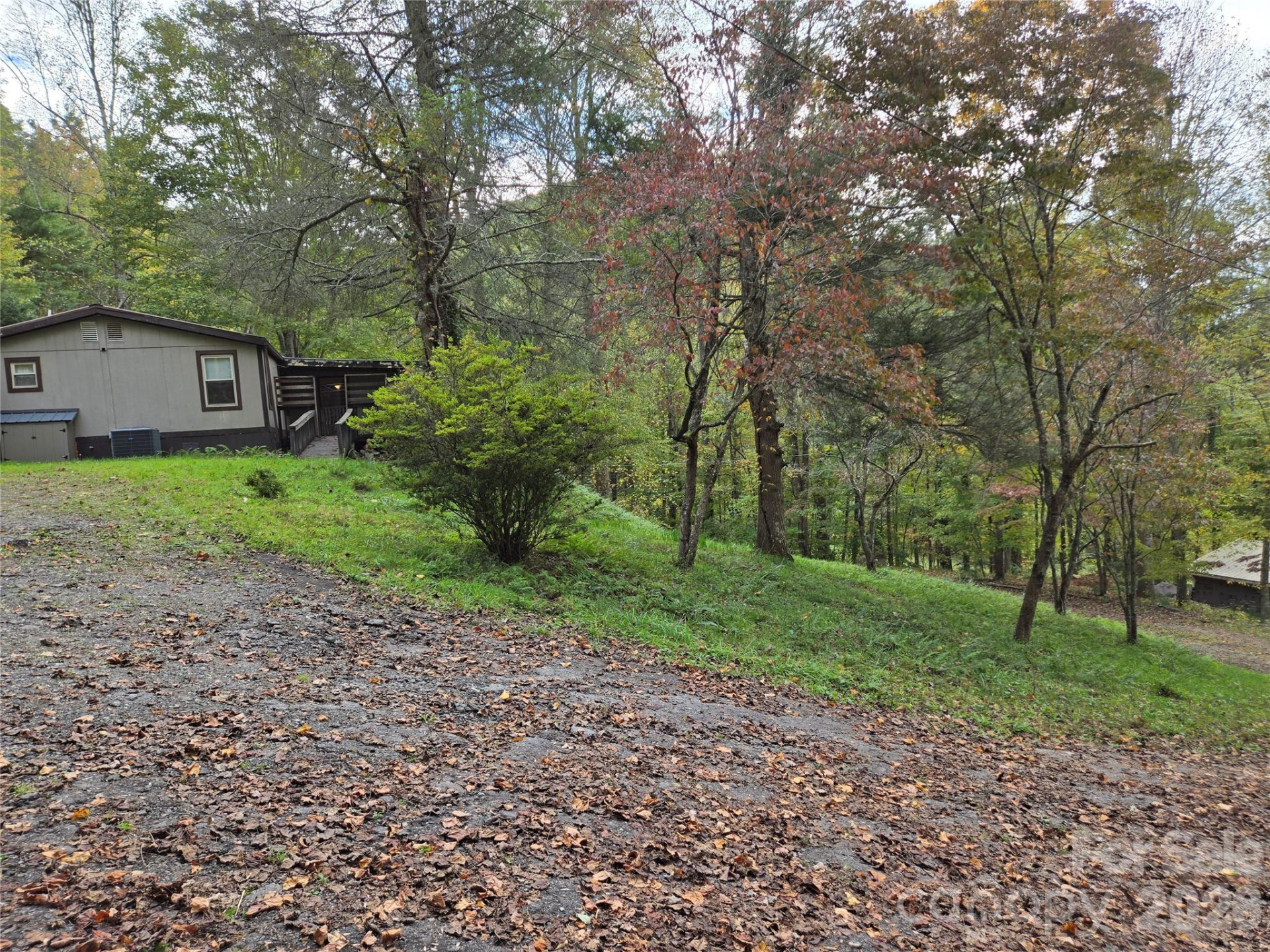 102 Serenity Lane - Photo 3