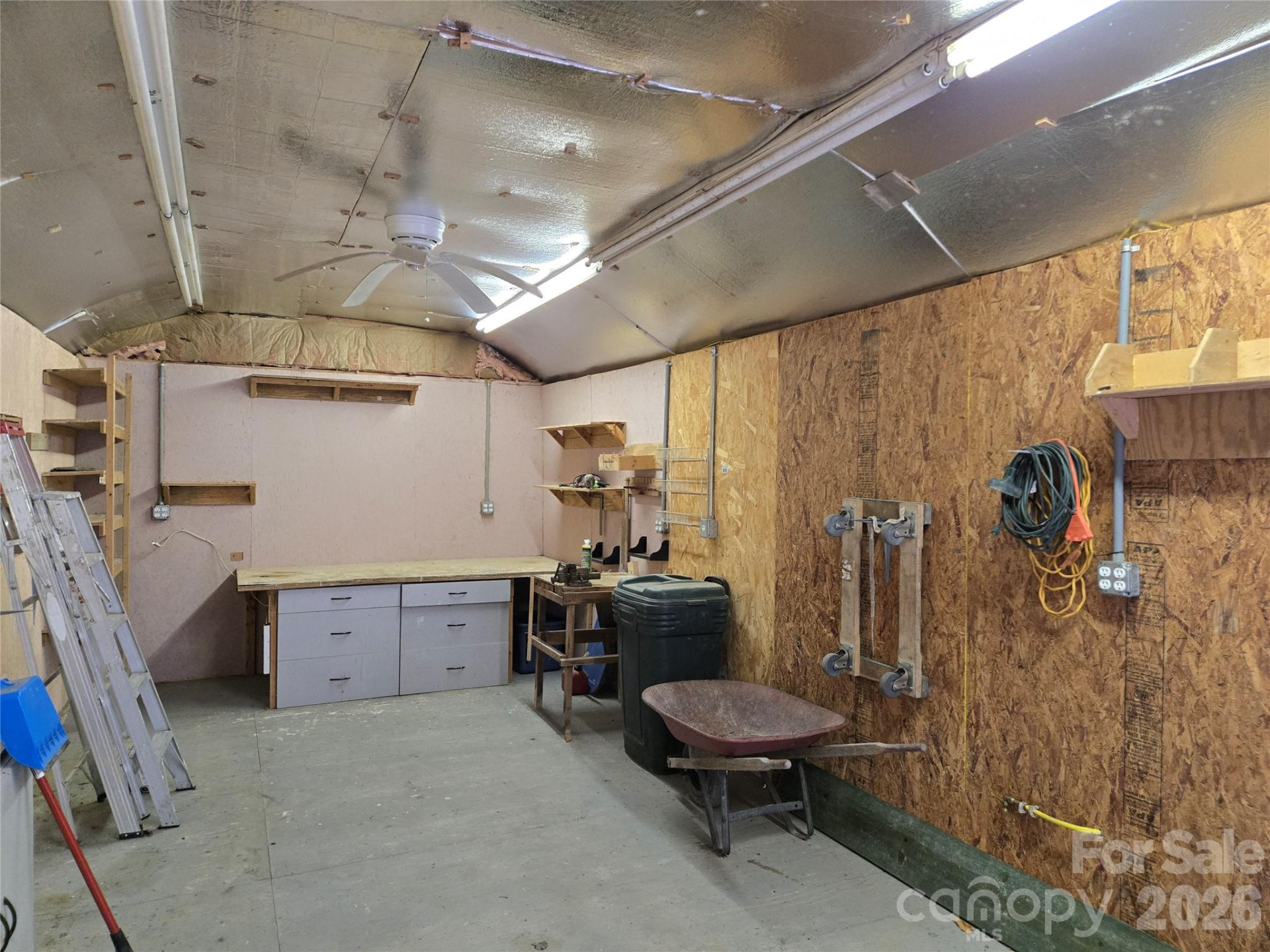 102 Serenity Lane - Photo 33