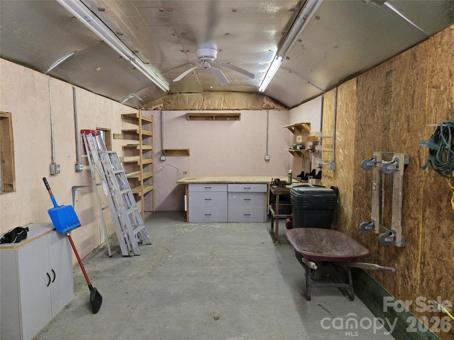 102 Serenity Lane - Photo 34