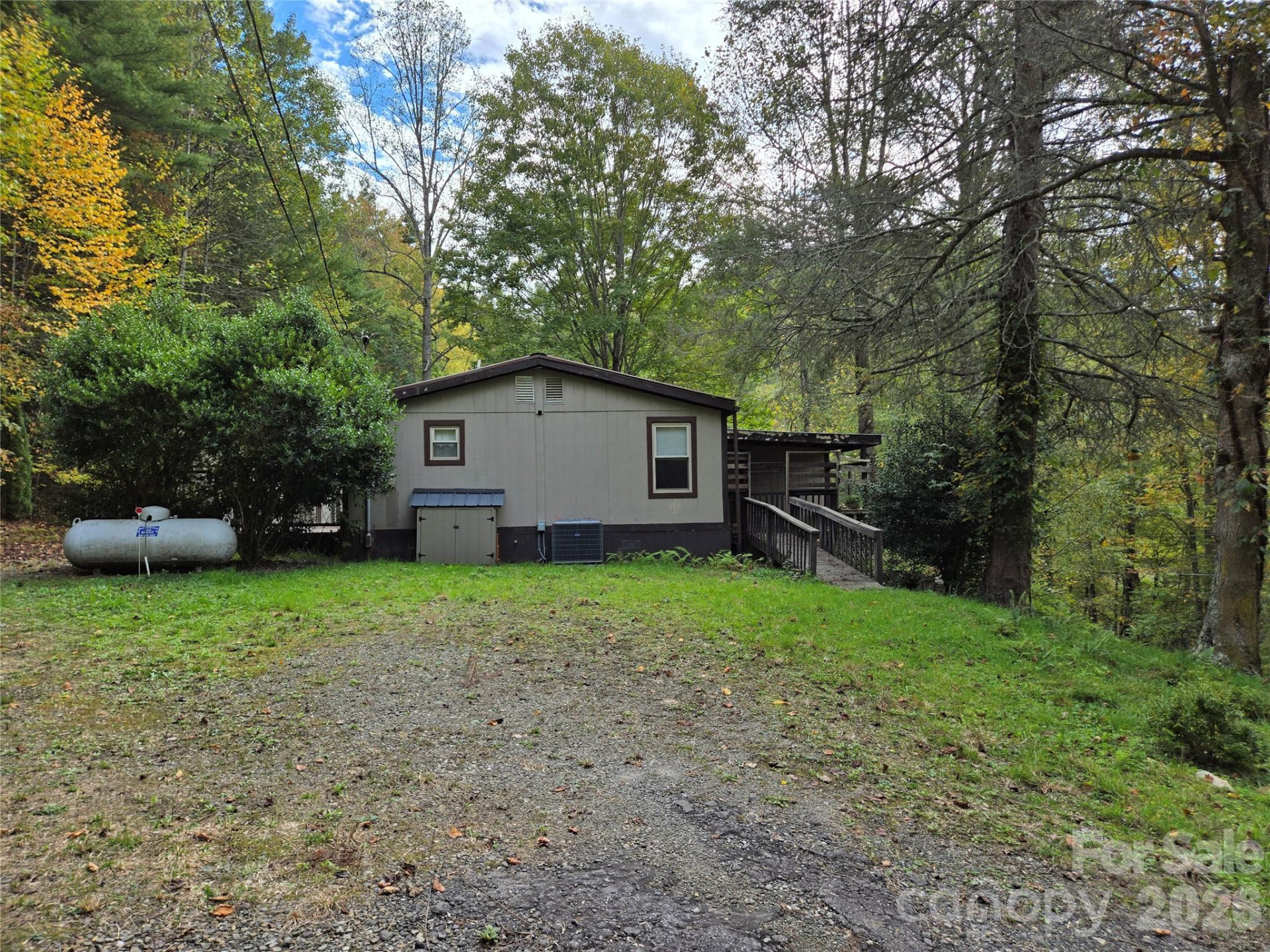 102 Serenity Lane - Photo 5