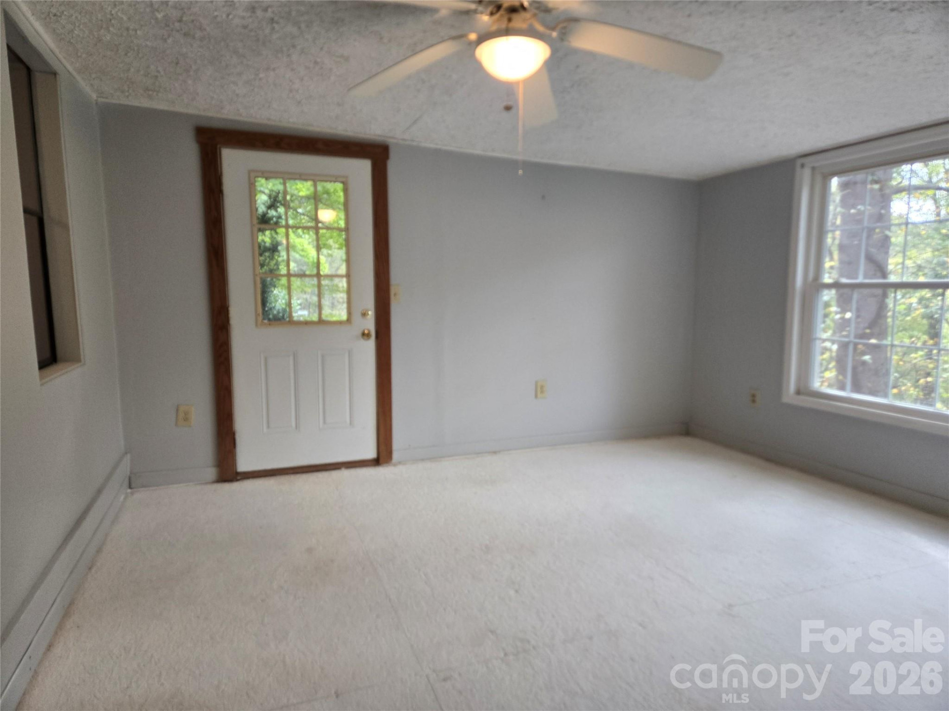 102 Serenity Lane - Photo 9