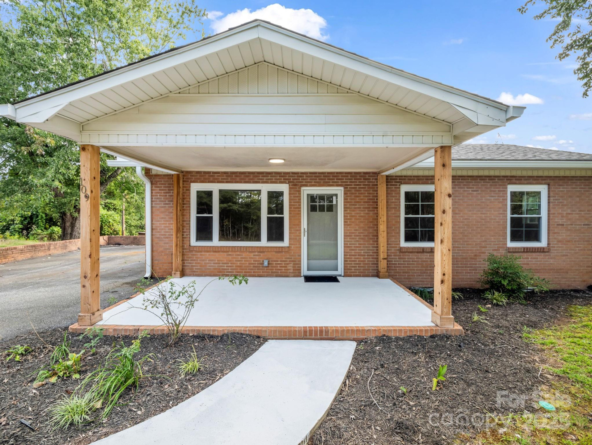 109 Avery Drive - Photo 6