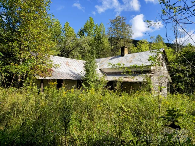 2921 Painters Gap Road