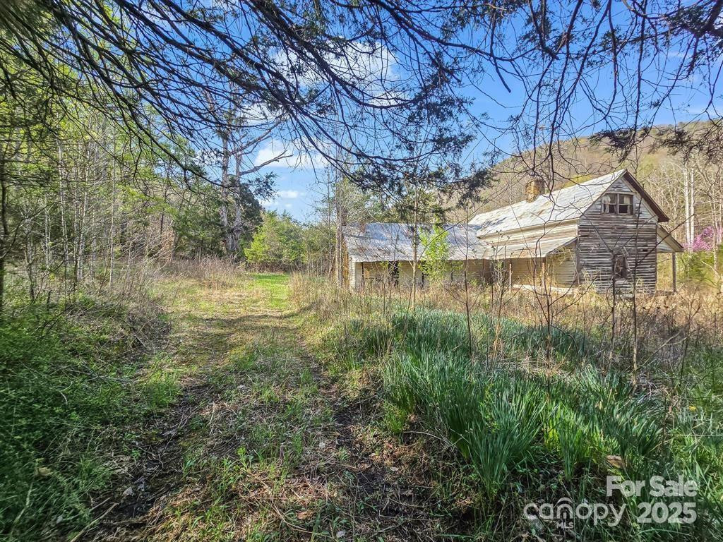 2921 Painters Gap Road - Photo 37