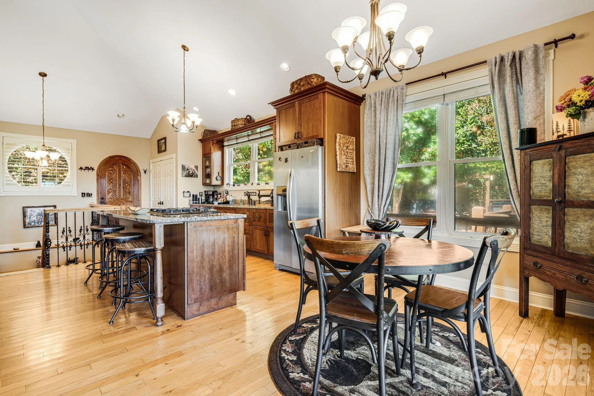 2076 Fontana Road - Photo 11
