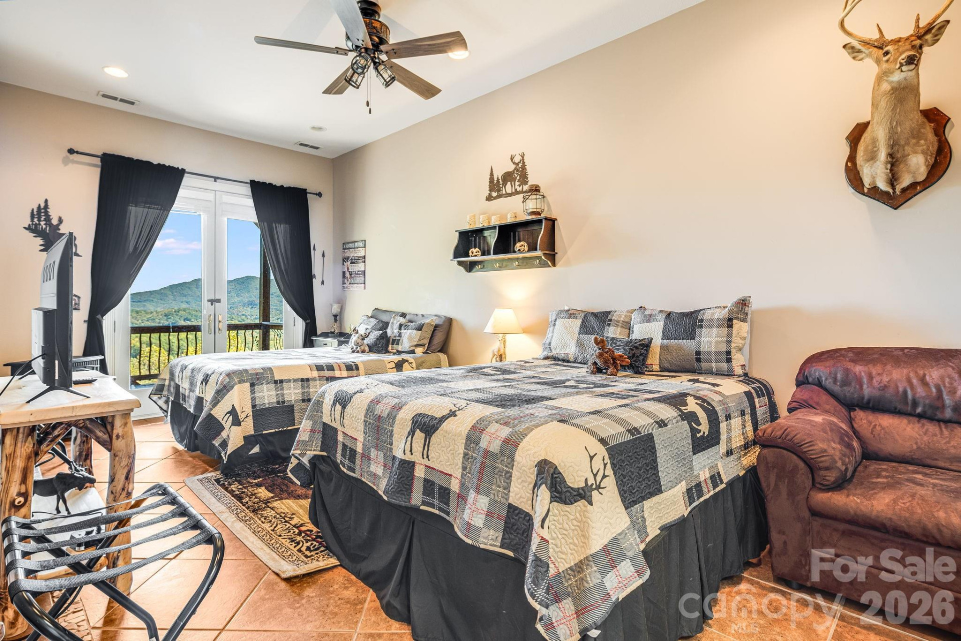 2076 Fontana Road - Photo 26