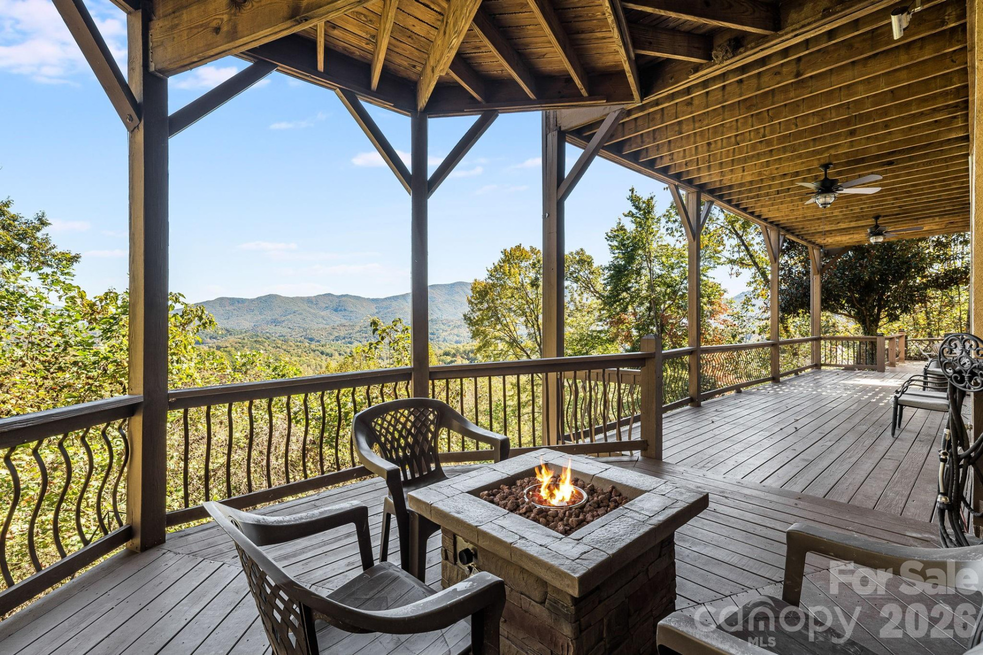 2076 Fontana Road - Photo 32