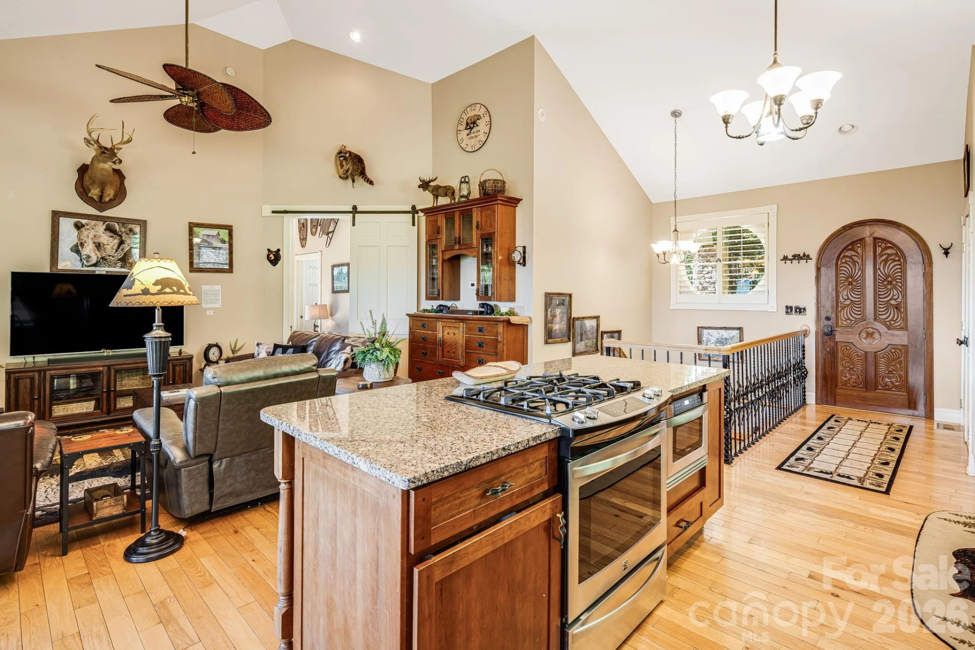 2076 Fontana Road - Photo 8