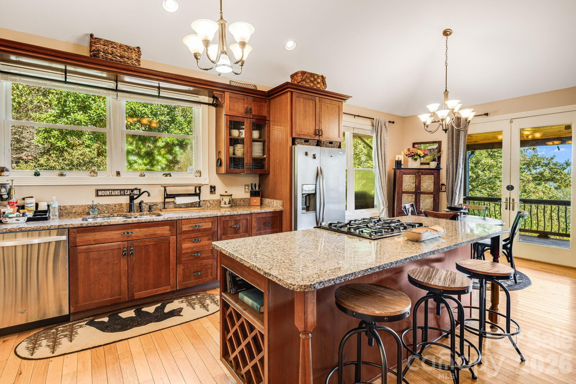 2076 Fontana Road - Photo 9