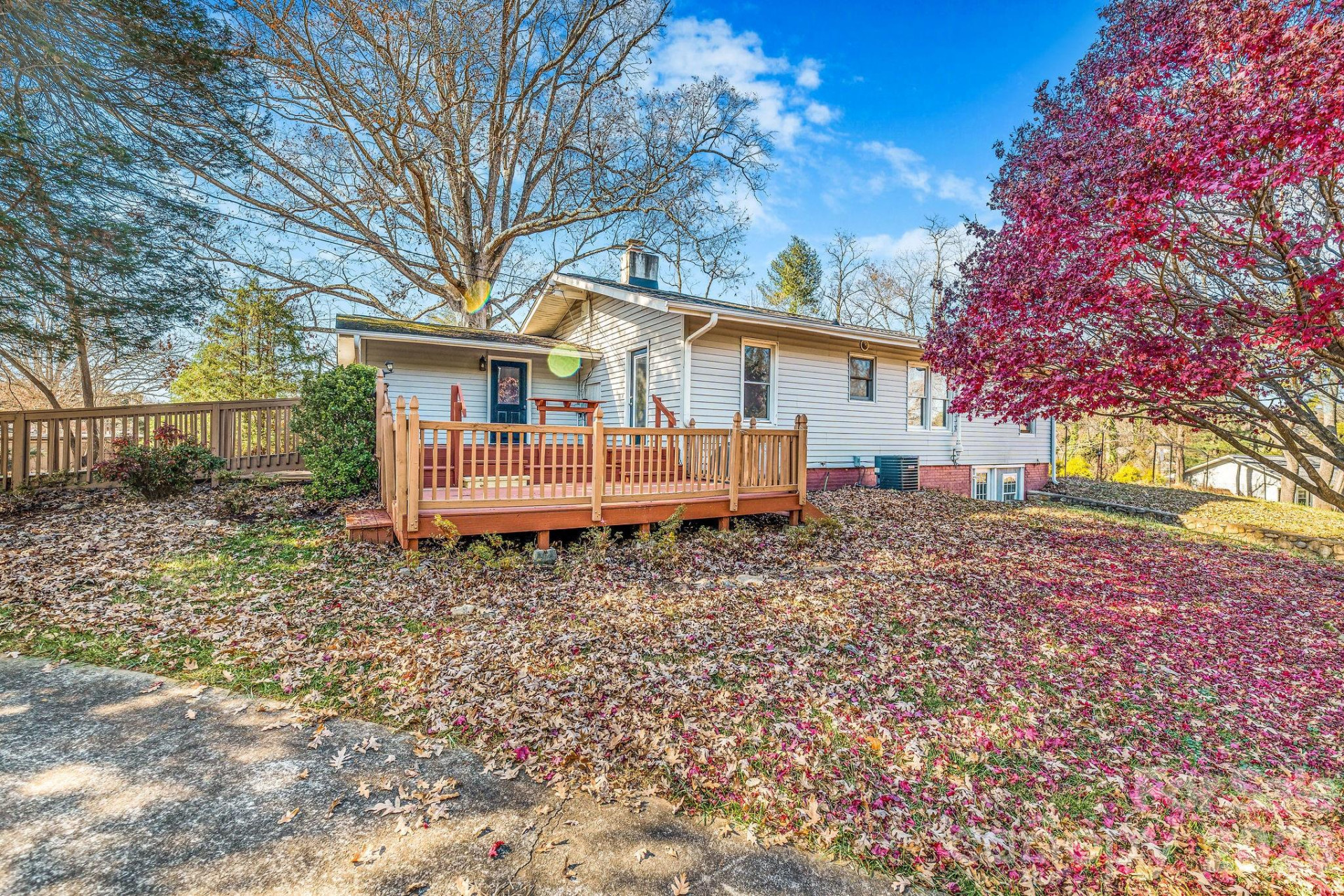 107 Woodland Church Road