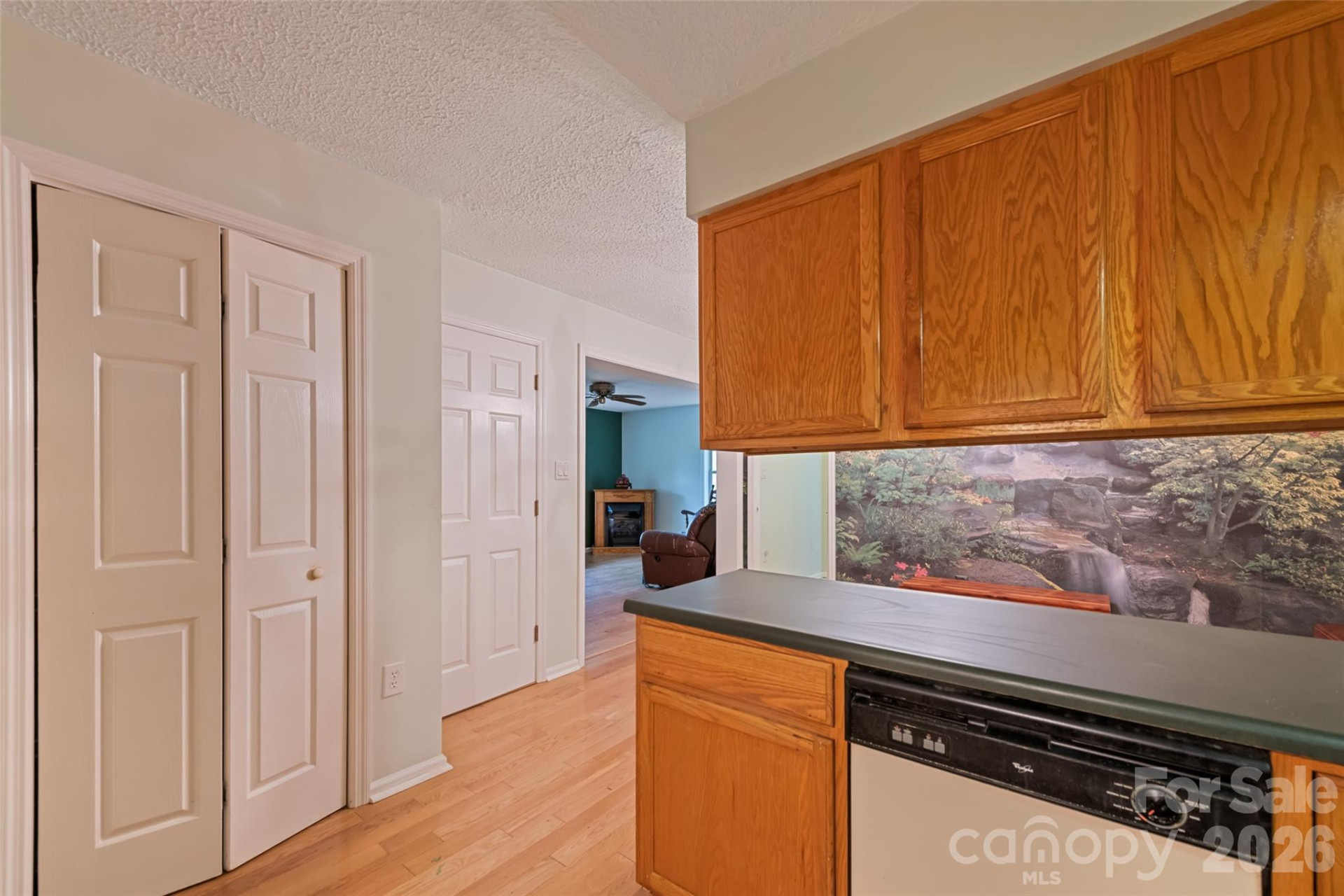 42 Greenview Drive - Photo 13