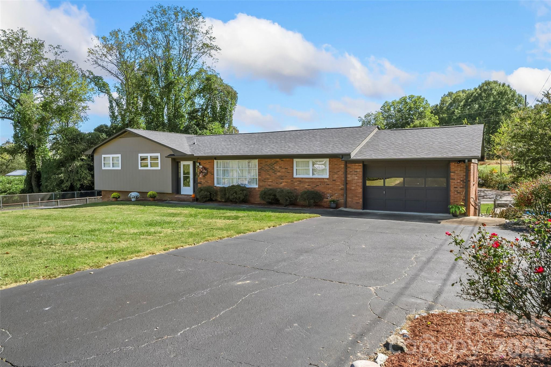 1300 Hankins Road - Photo 45