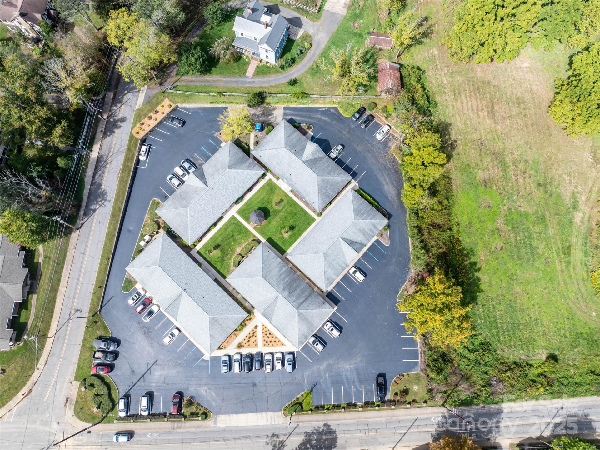 367 Dellwood Road - Photo 5